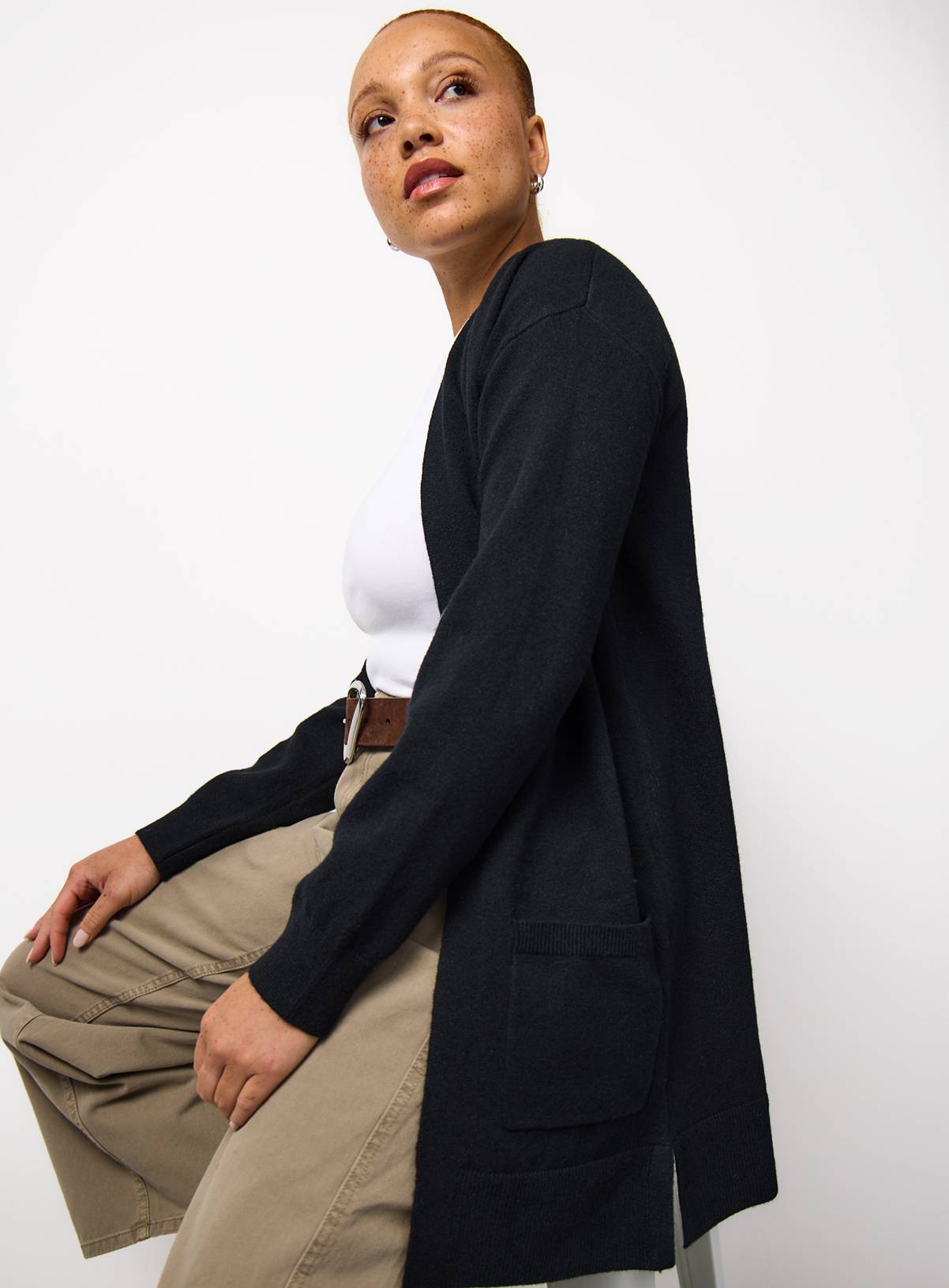 Black Cosy Yarn Knitted Cardigan XL - Image 1