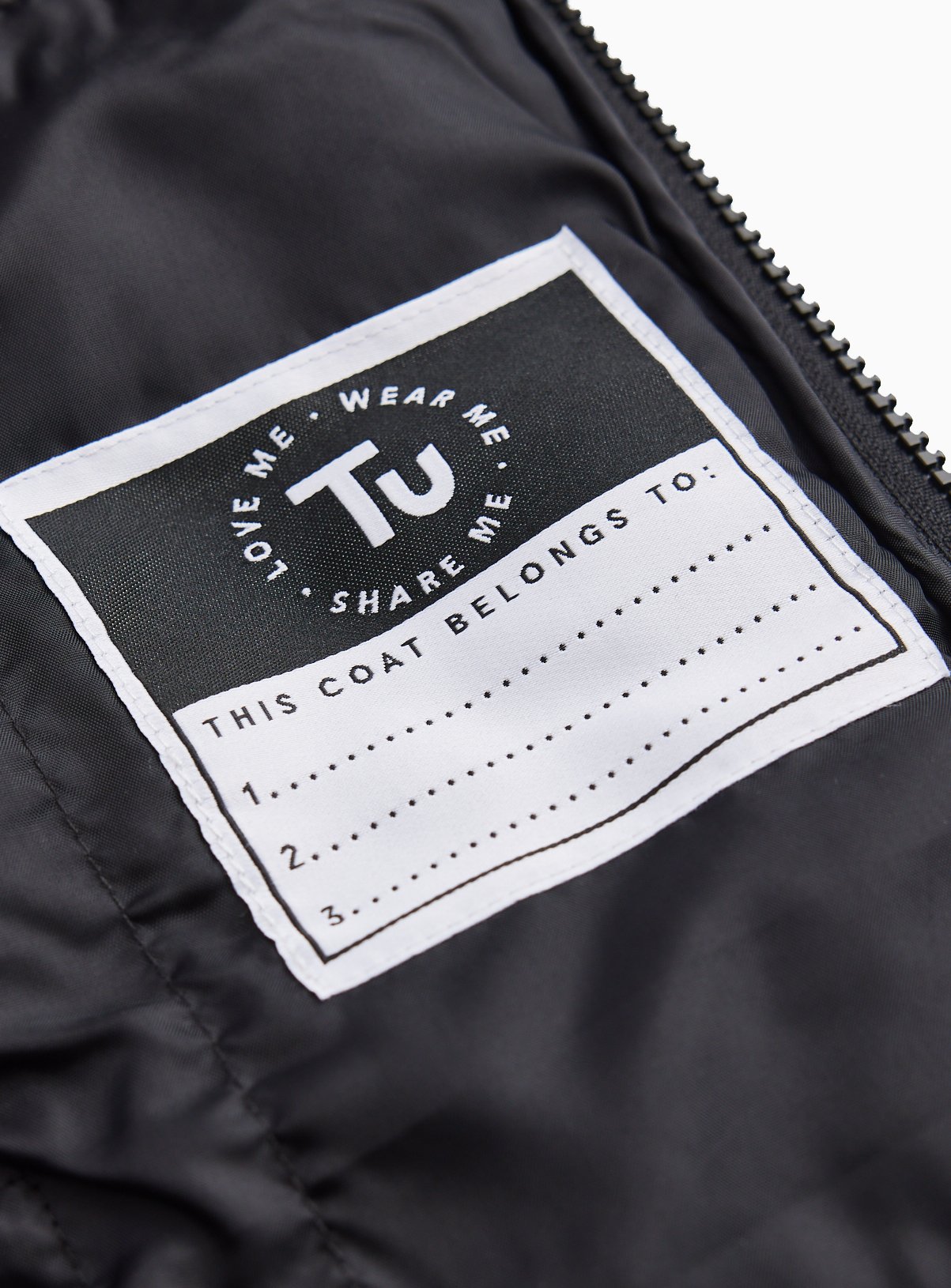 Quilted & Hooded Puffer Jacket 1-2 years - Image 4 thumbnail