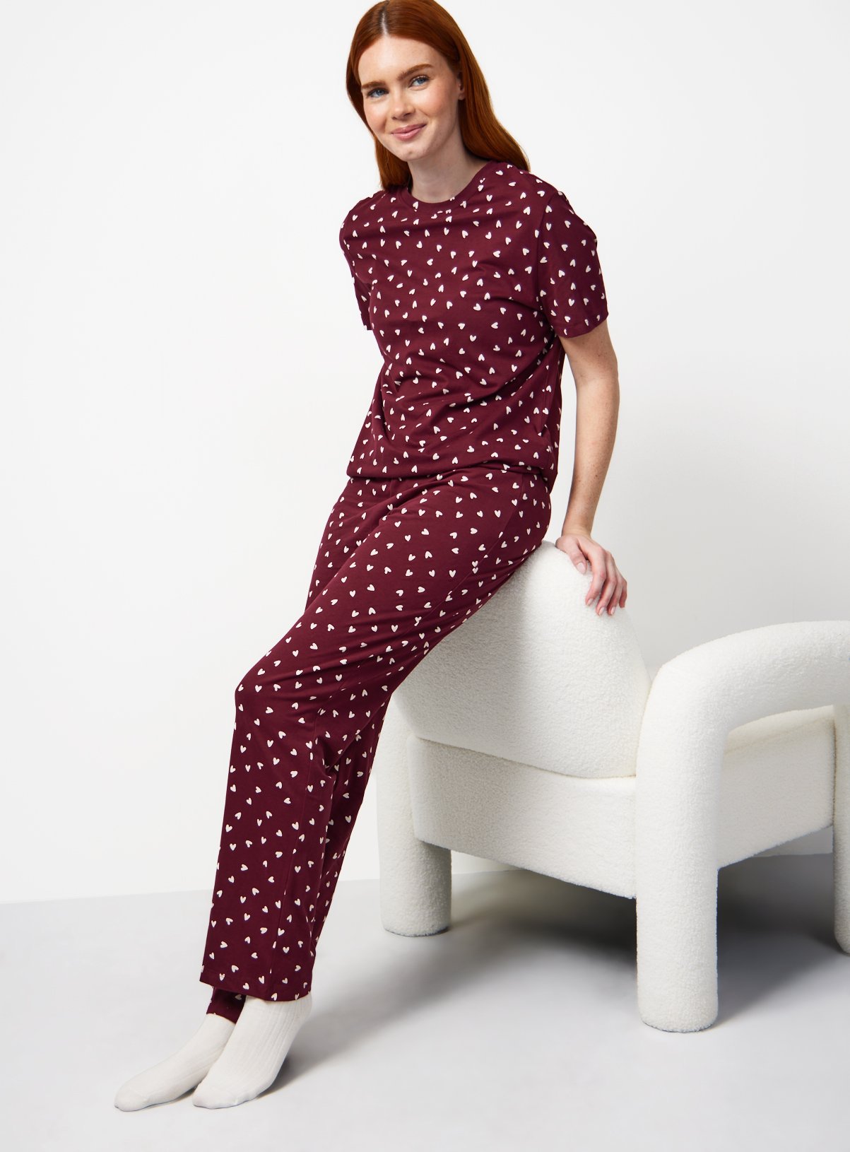 Burgundy Heart Print Pyjamas M - Image 2 thumbnail