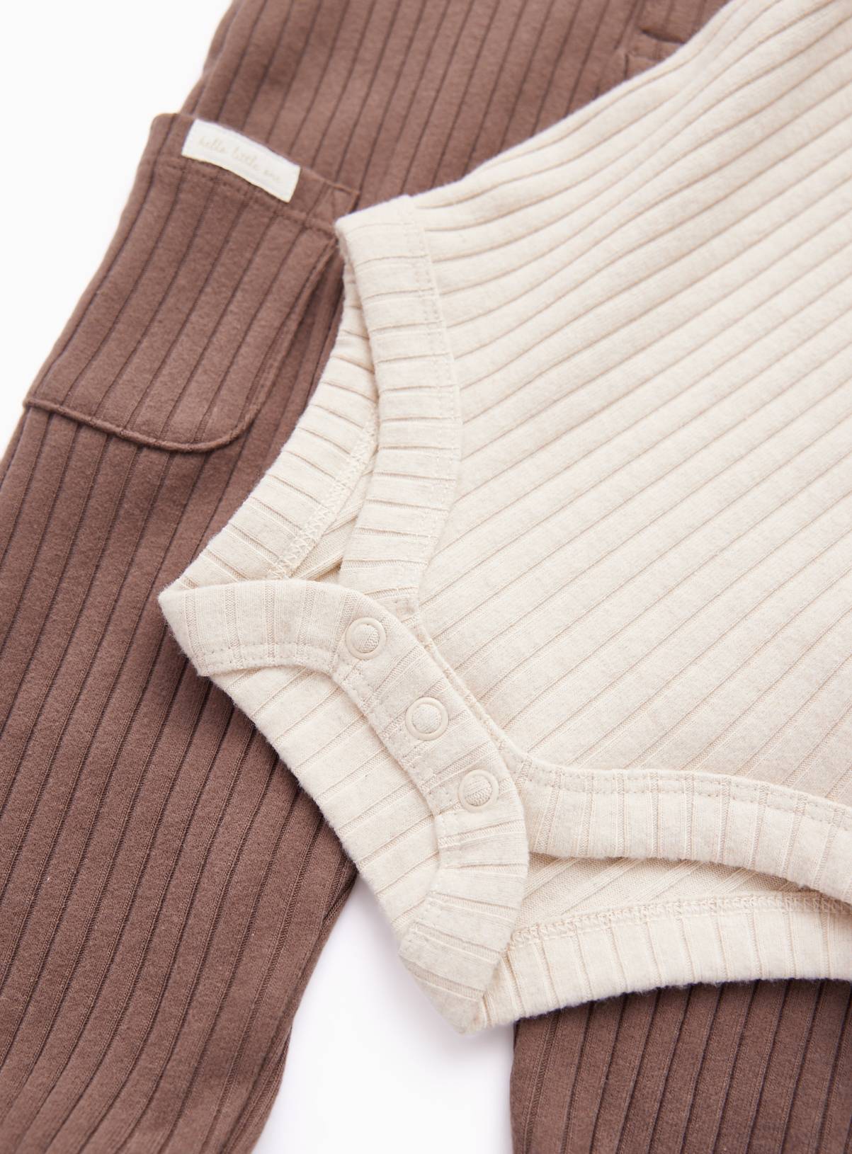Jersey Rib Dungaree & Bodysuit Set 12-18 months - Image 2