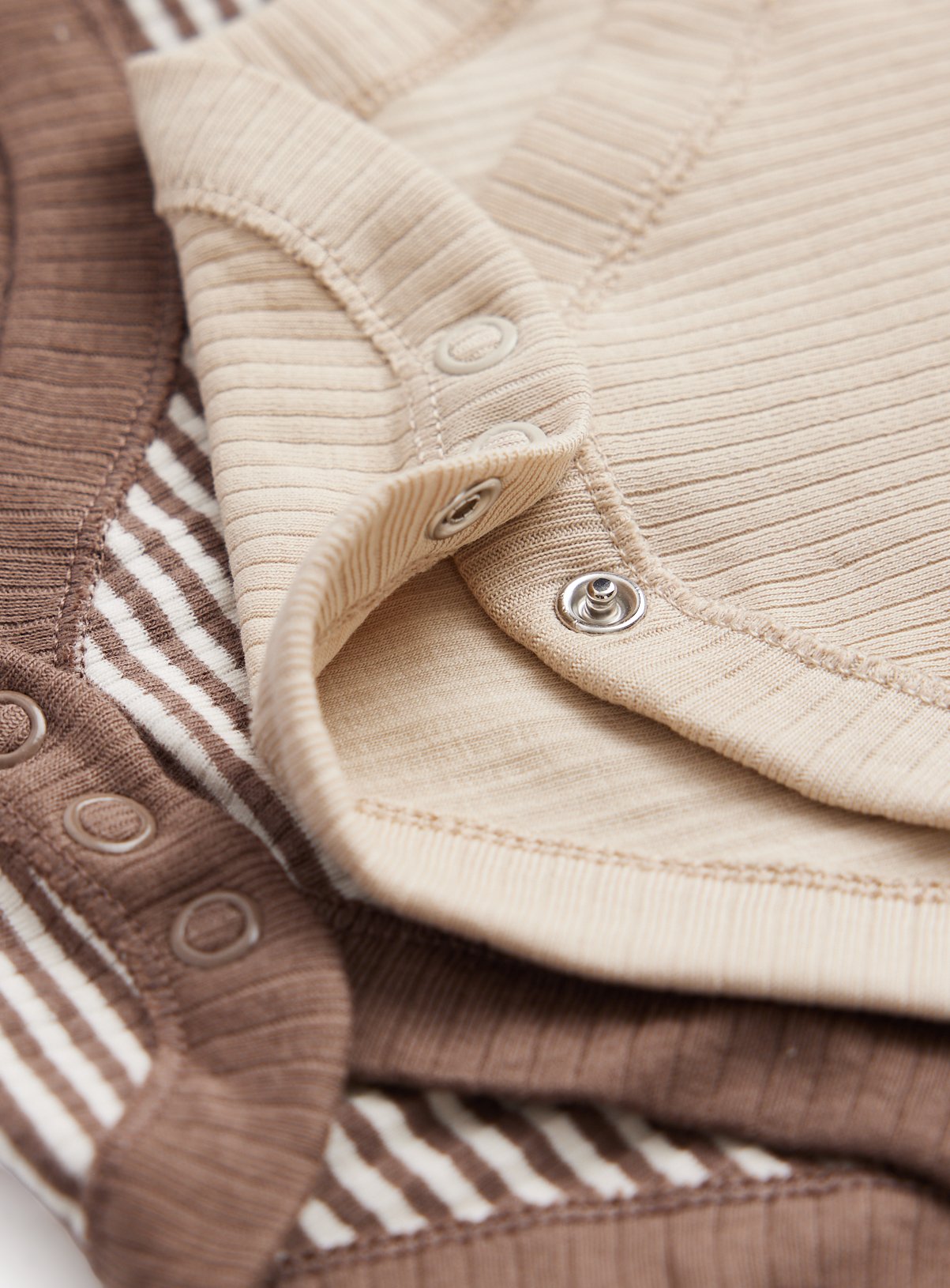 Brown Long Sleeve Bodysuits 7 Pack  3-6 months - Image 2 thumbnail