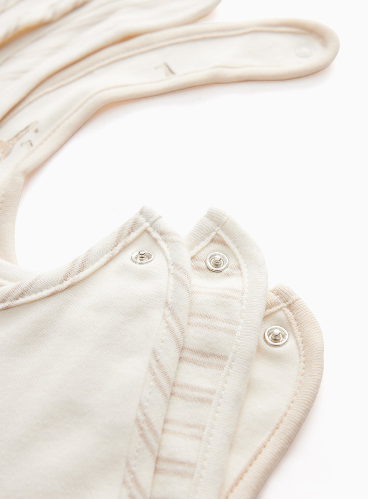Cream Giraffe Print Bibs 3 Pack One Size - Image 2 thumbnail