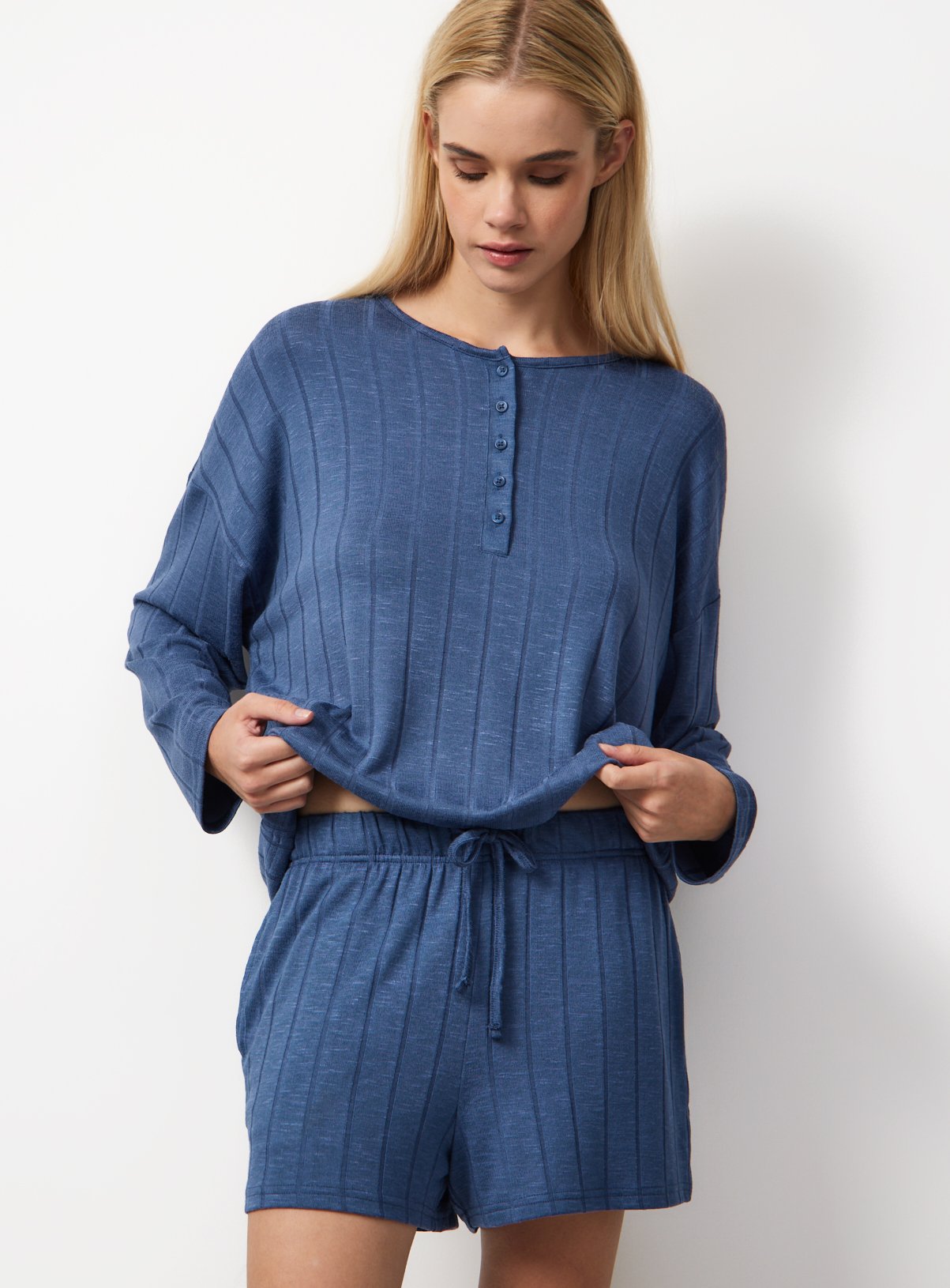Blue Wide Rib Wide Leg Pyjama Co-ord Shorts M - Image 1 thumbnail