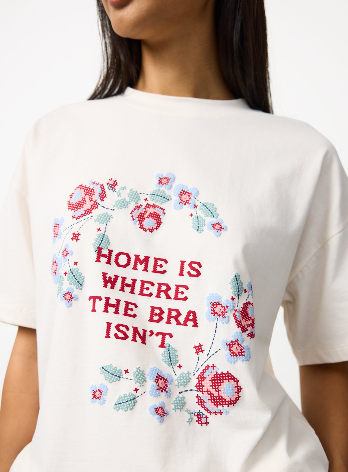 Home Is Where The Bra Isn't T-Shirt Pyjamas Set XL - Image 3 thumbnail