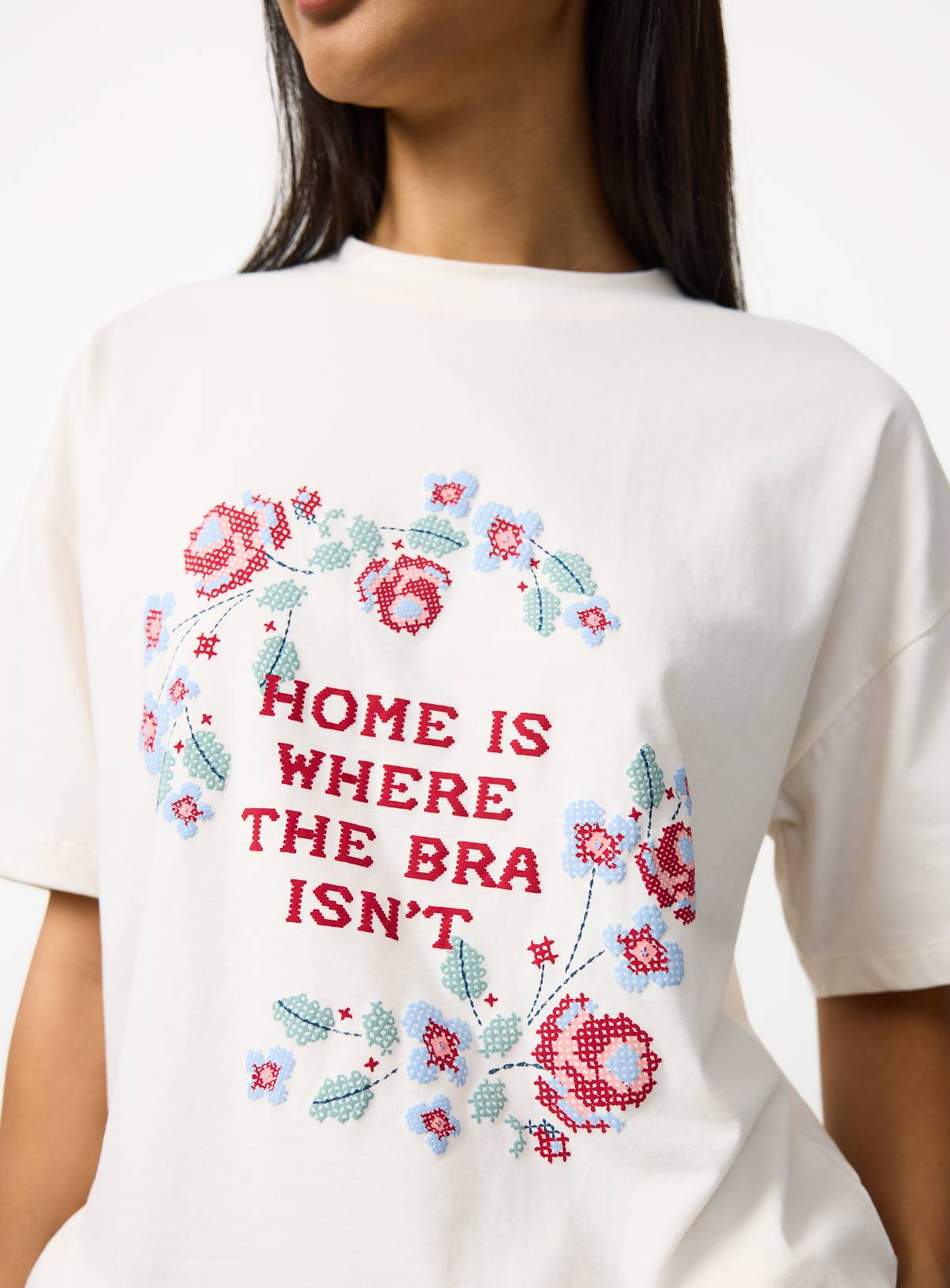 Home Is Where The Bra Isn't T-Shirt Pyjamas Set XL - Image 3