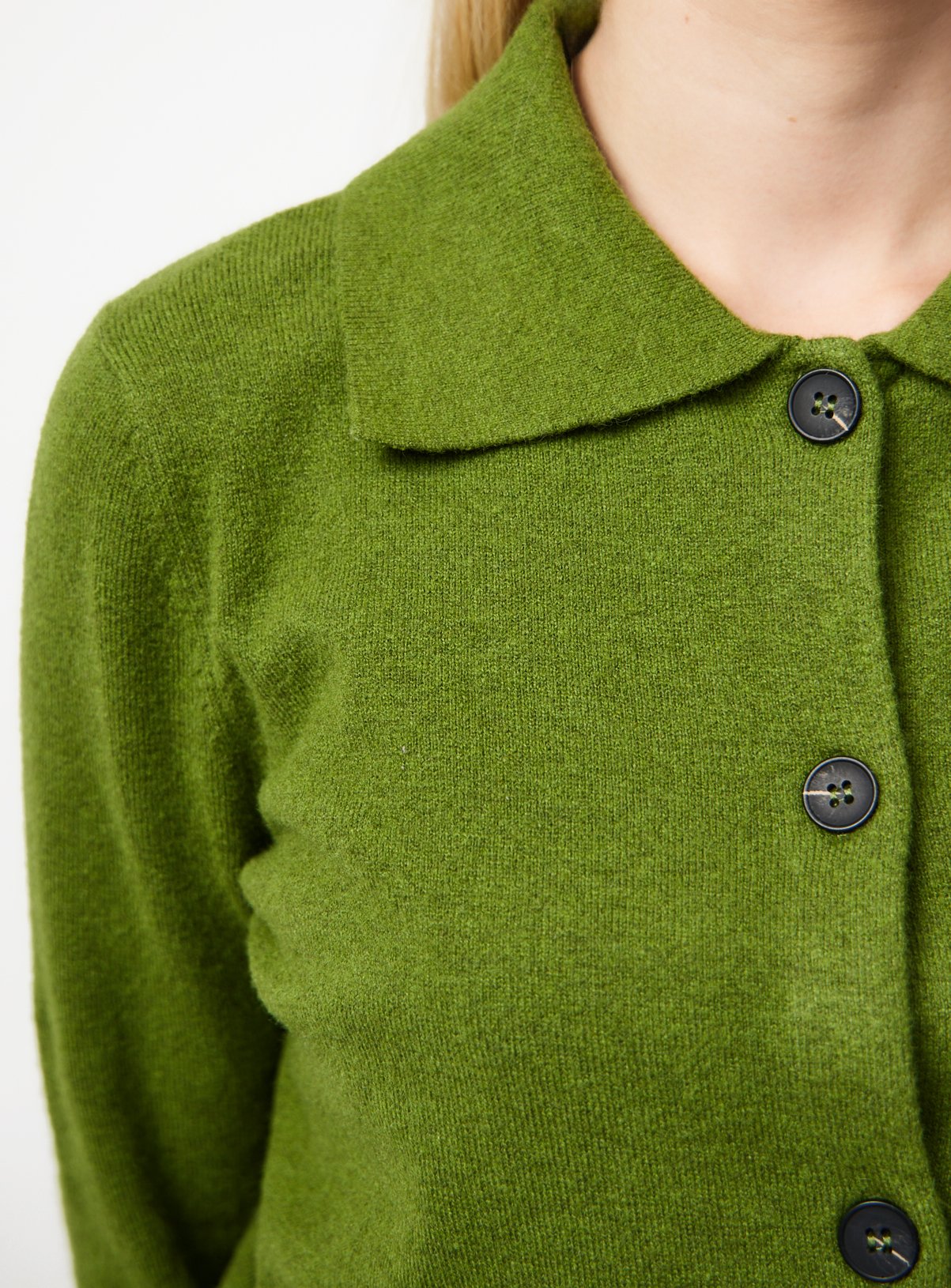 Green Cosy Yarn Boxy Fit Collared Cardigan 12 - Image 3 thumbnail