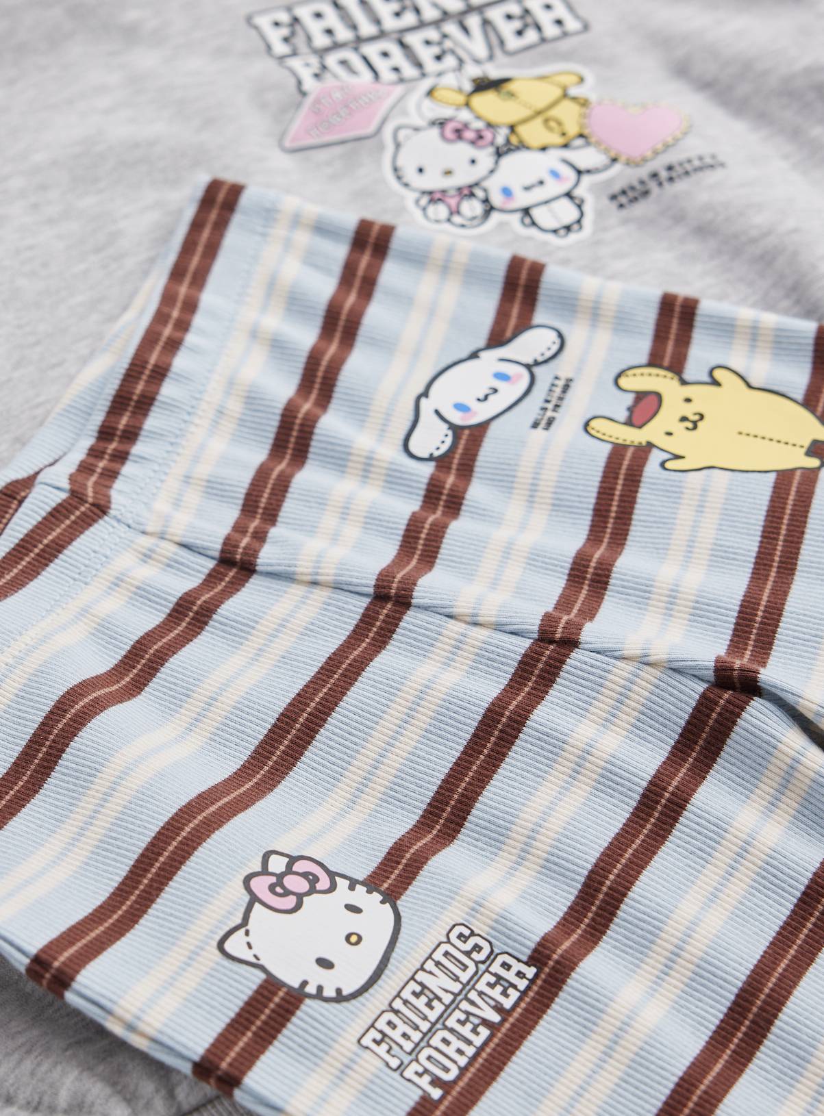 Hello Kitty Sweatshirt & Flared Trouser Set 7-8 years - Image 3