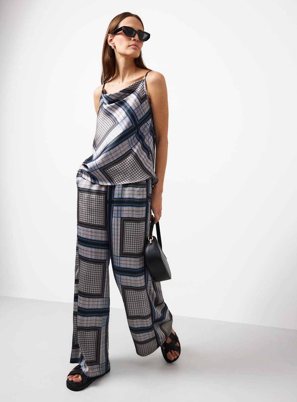 Navy Square Print Wide Leg Lace Trousers 12 - Image 2
