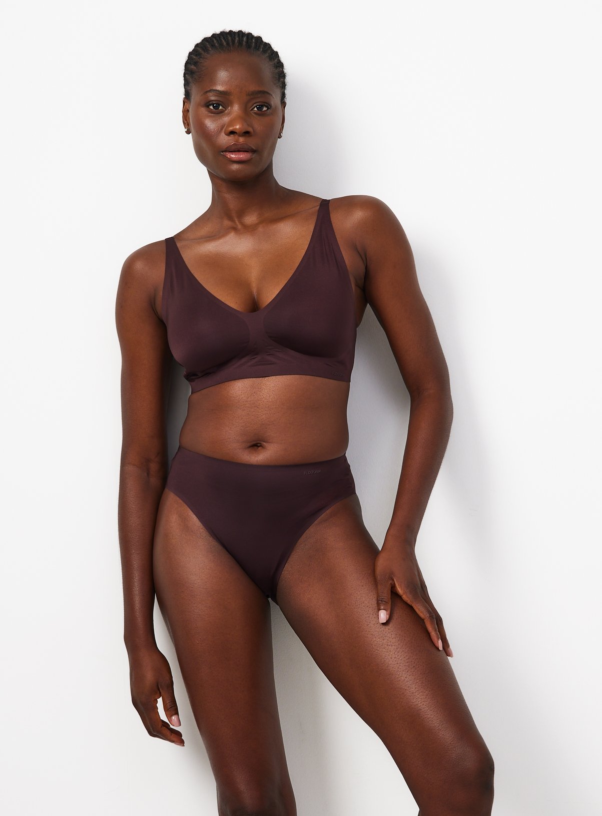 Flexform™ Brown High Leg Knicker Brief 8 - Image 1 thumbnail