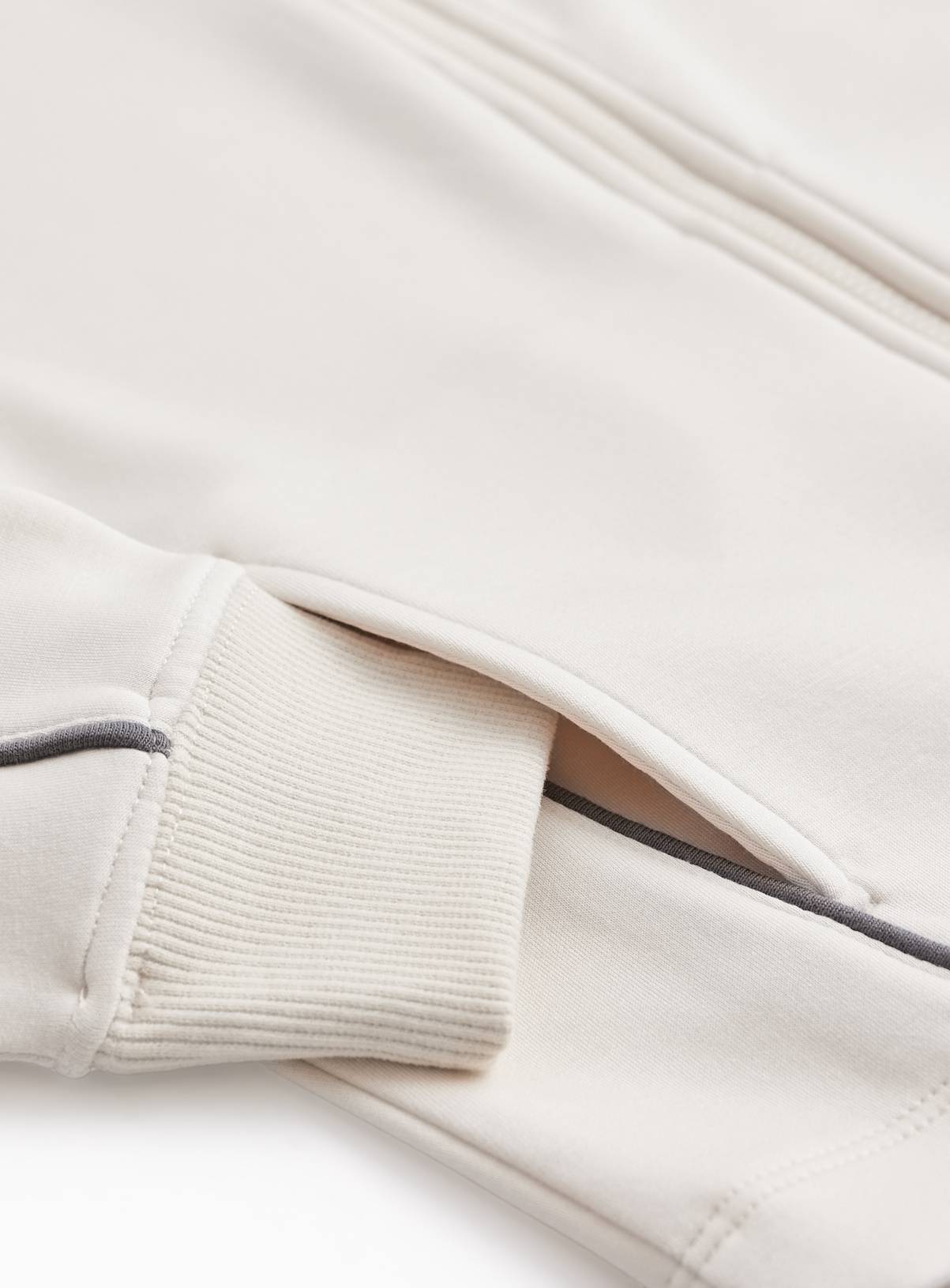 Cream Funnel Neck Sweatshirt & Joggers Set 12 years - Image 3
