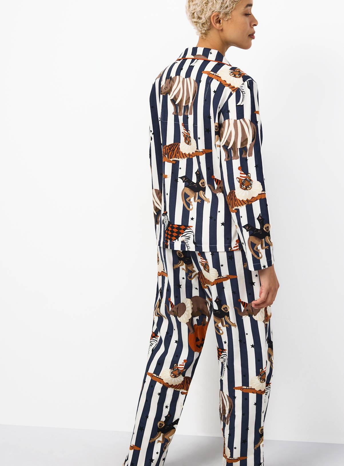 Family Matching Halloween Black Stripe Circus Print Traditional Pyjamas 16-18 - Image 4