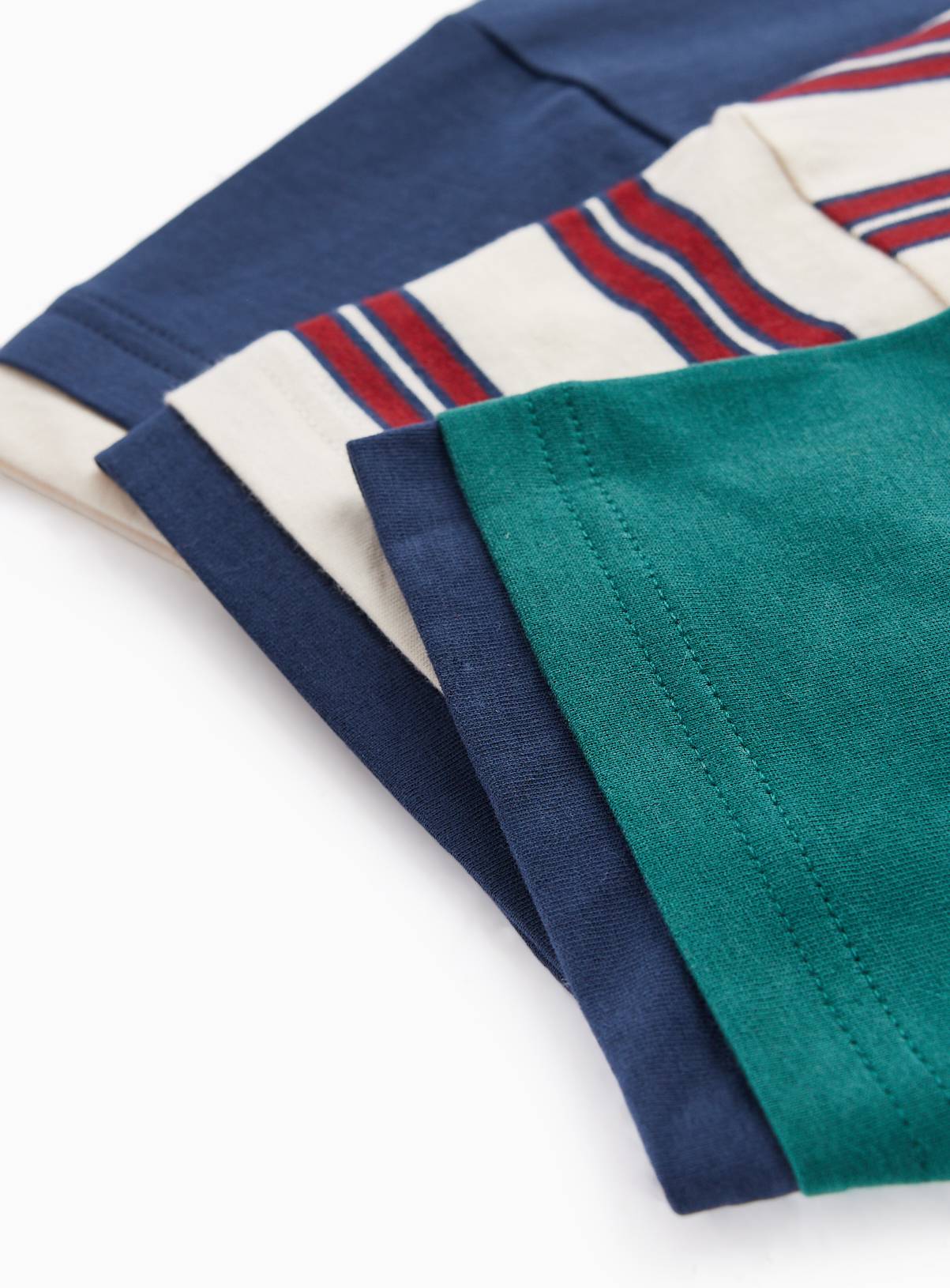 Dual Layer T-Shirts 3 Pack  4-5 years - Image 2