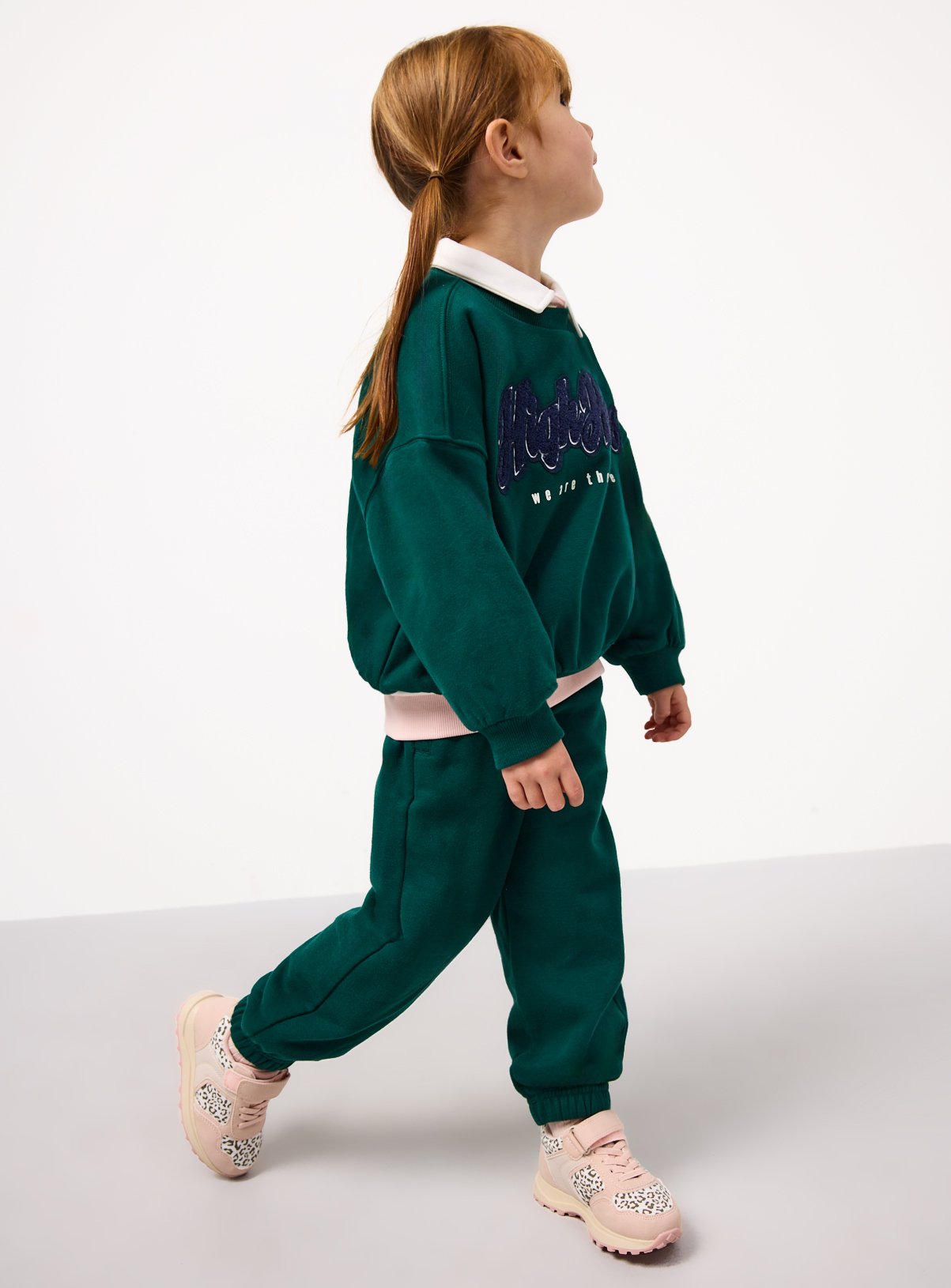 Green 90s Crew Neck Sweat Set 4-5 years - Image 2 thumbnail