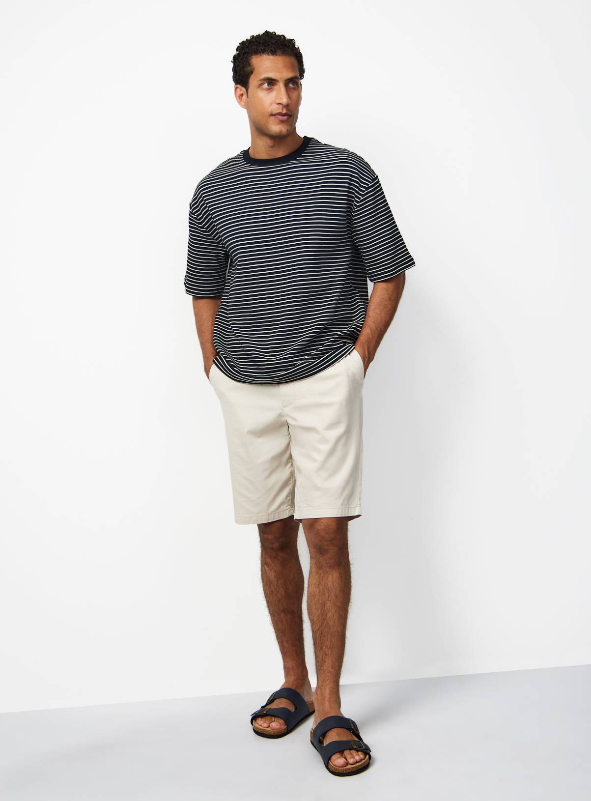 Mono Stripe Print Relaxed Fit T-Shirt XXL - Image 2