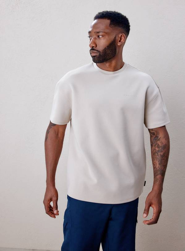 REAKTIV Cream Athleisure Graphic Tee S