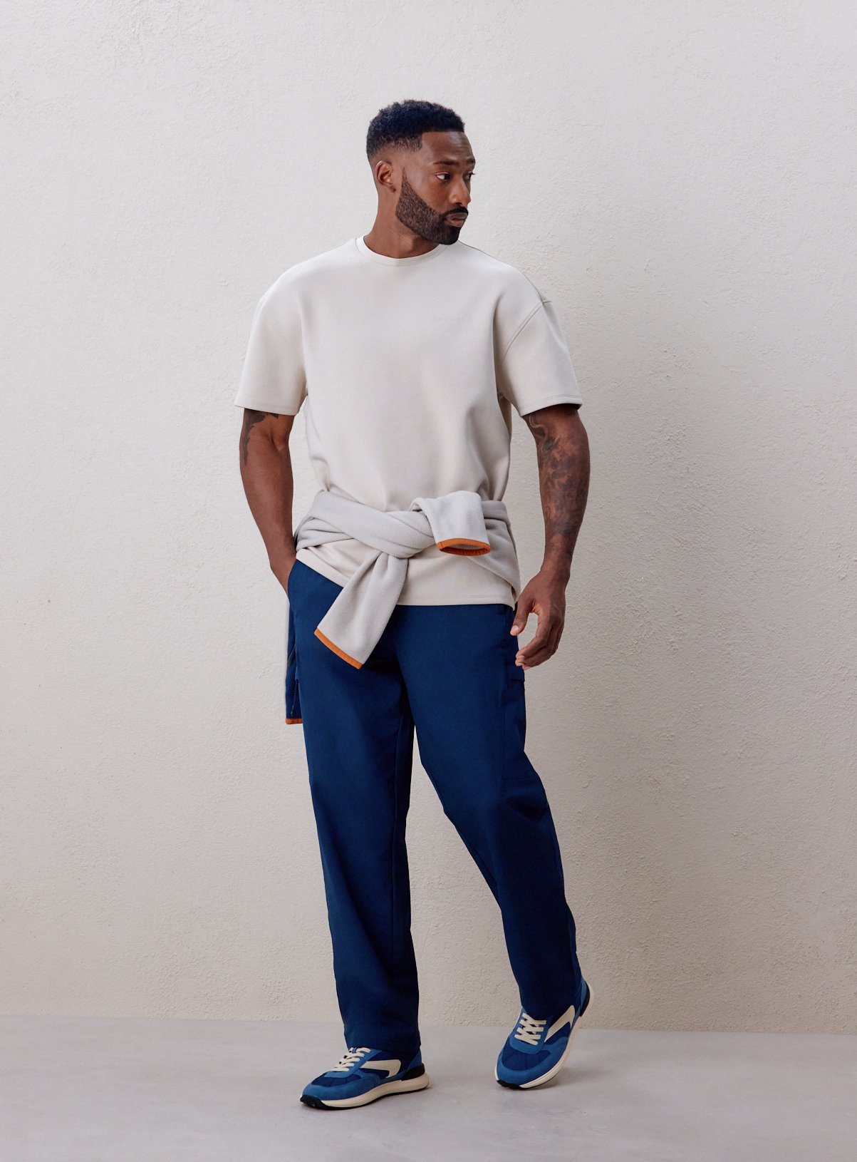 REAKTIV Cream Athleisure Graphic Tee M - Image 2 thumbnail