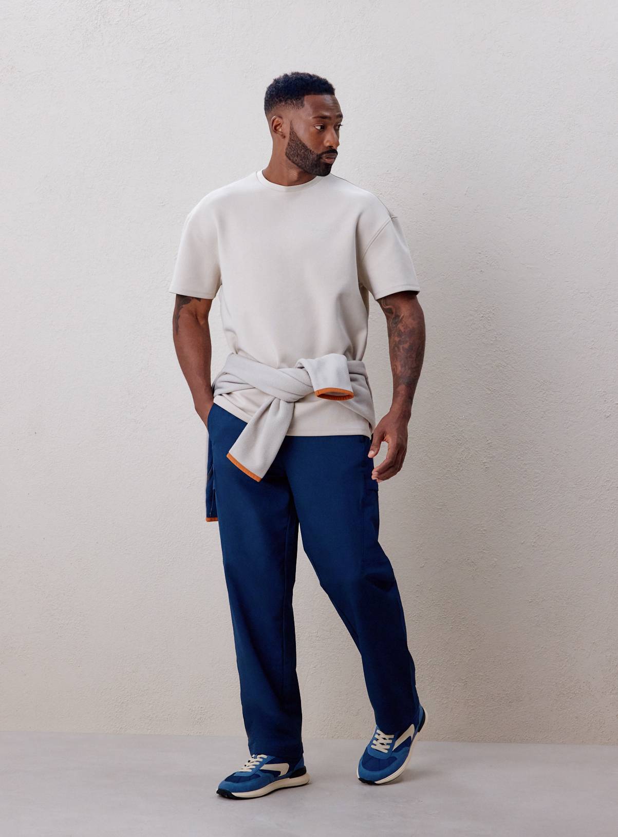 REAKTIV Cream Athleisure Graphic Tee M - Image 2