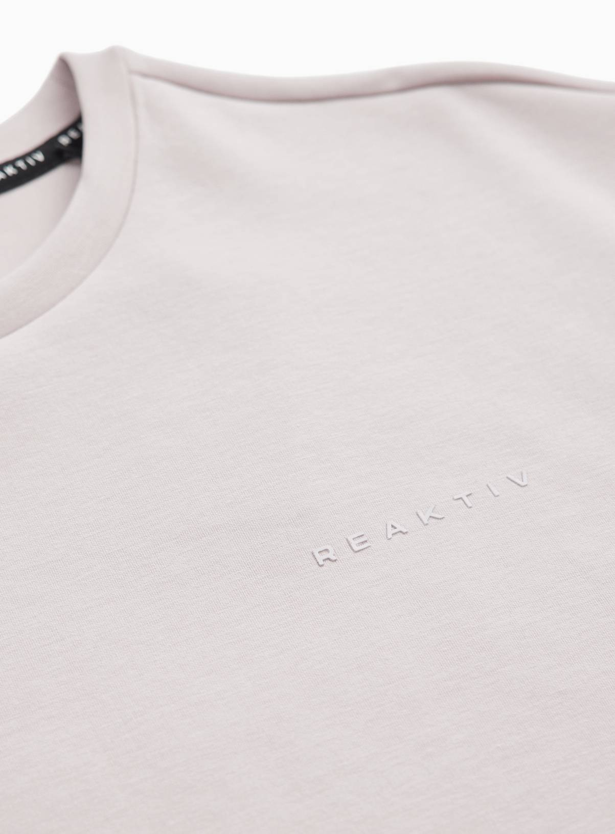 REAKTIV Cream Athleisure Graphic Tee M - Image 4