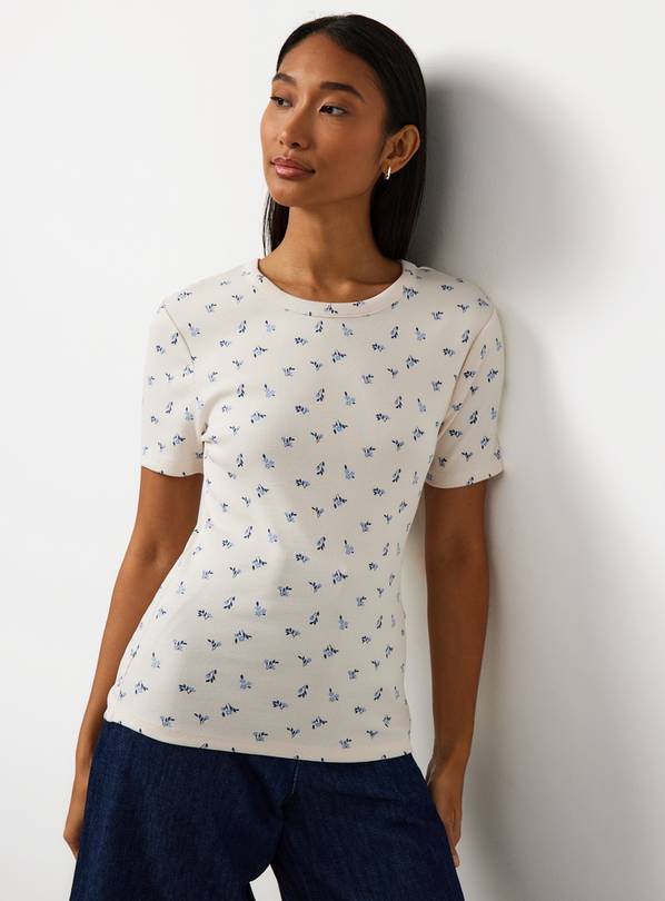 Cream Floral Print T-Shirt 24