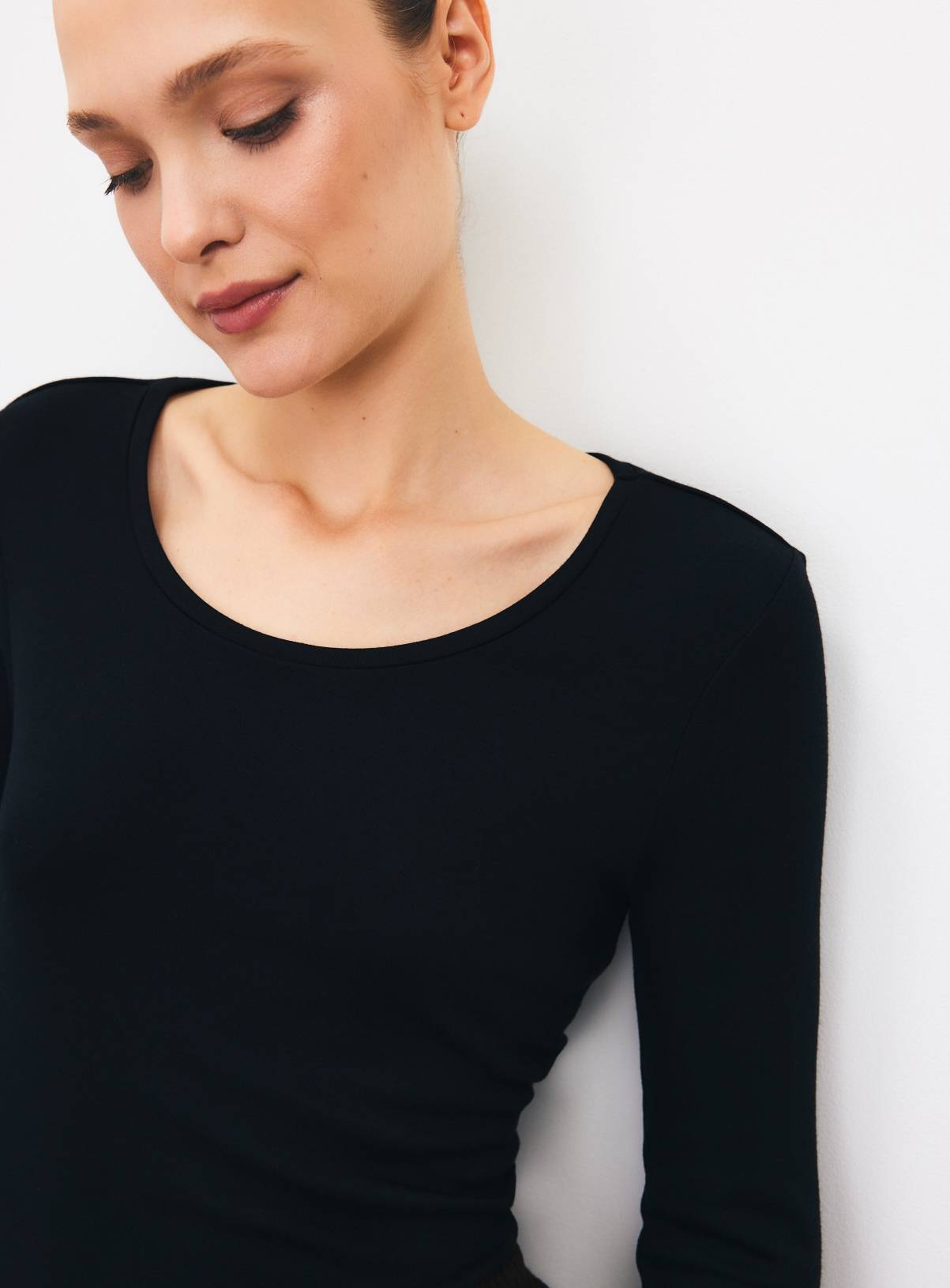 Black Thermal Long Sleeve Top XL - Image 2