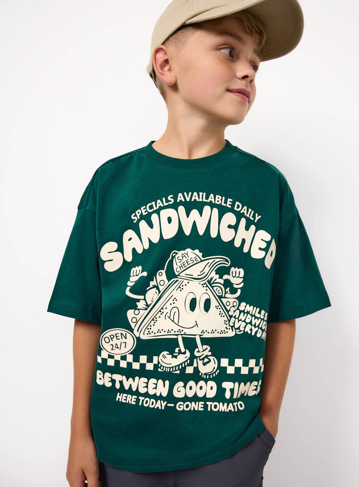 Green Sandwiched Graphic Print T-Shirt 7 years - Image 1