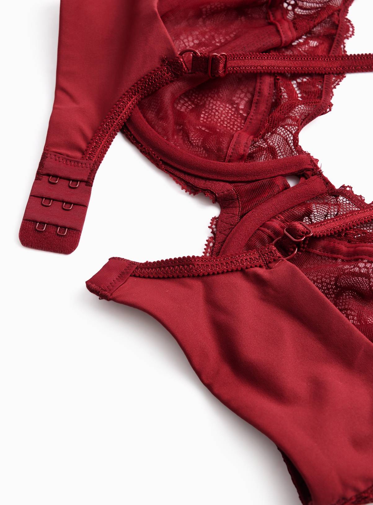 Red Fleur Lace Full Cup Bra 40B - Image 4
