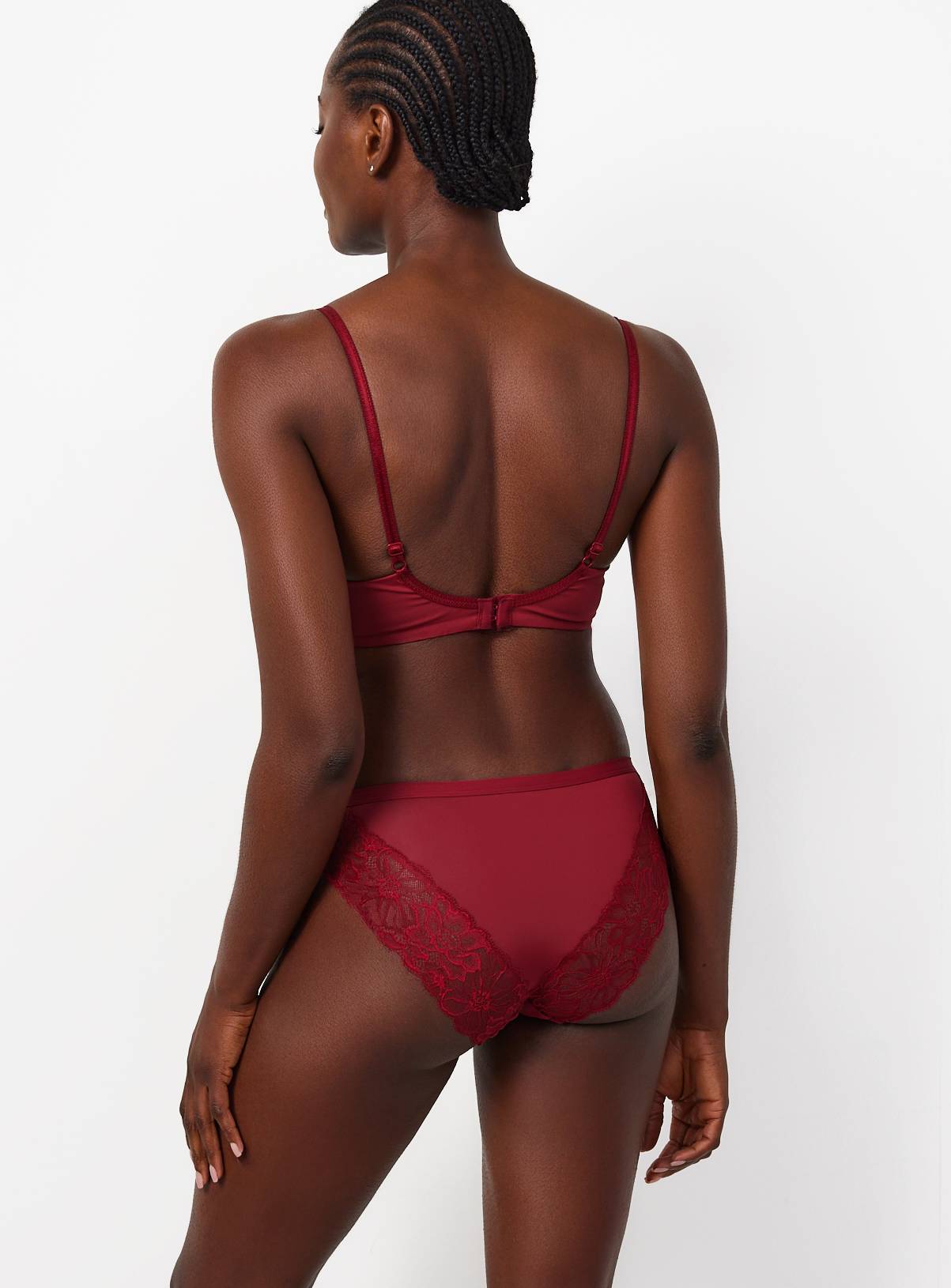 Red Fleur Lace Full Cup Bra 40B - Image 5