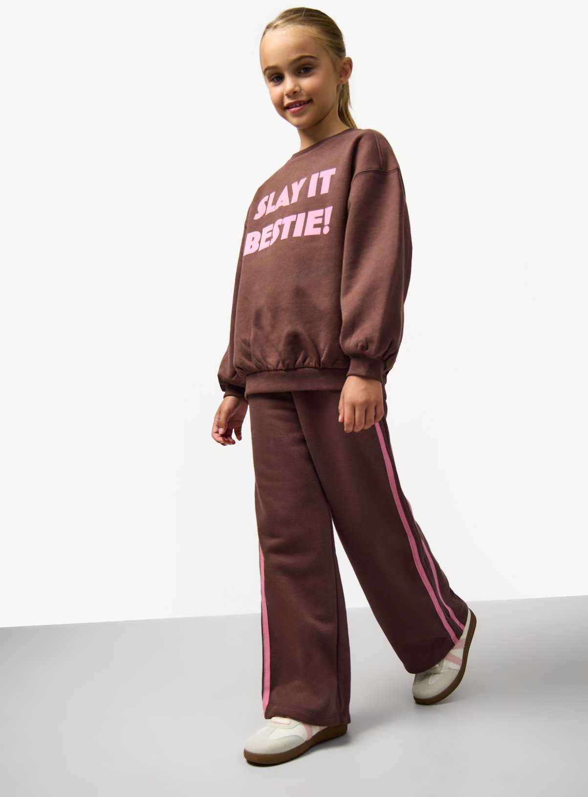 Brown Slay It Bestie Graphic Sweatshirt 11 years - Image 2 thumbnail