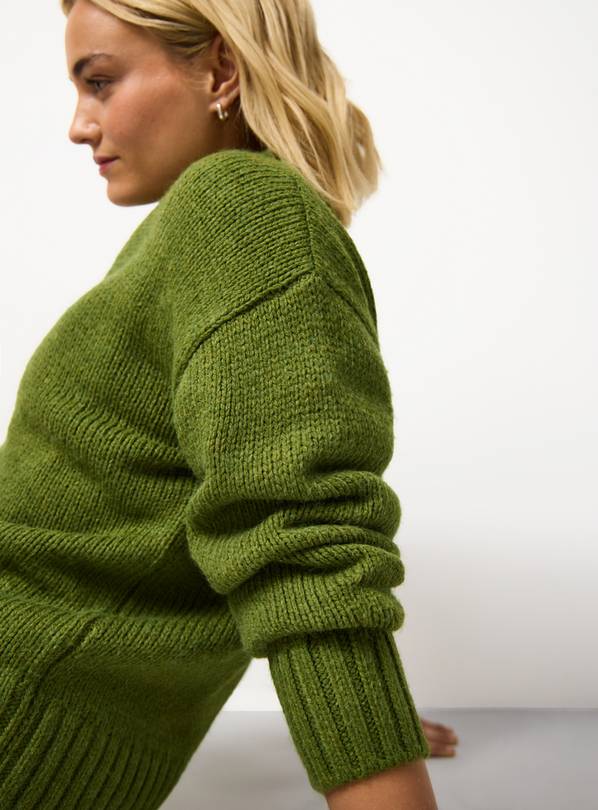Green Boxy Crew Neck Jumper M