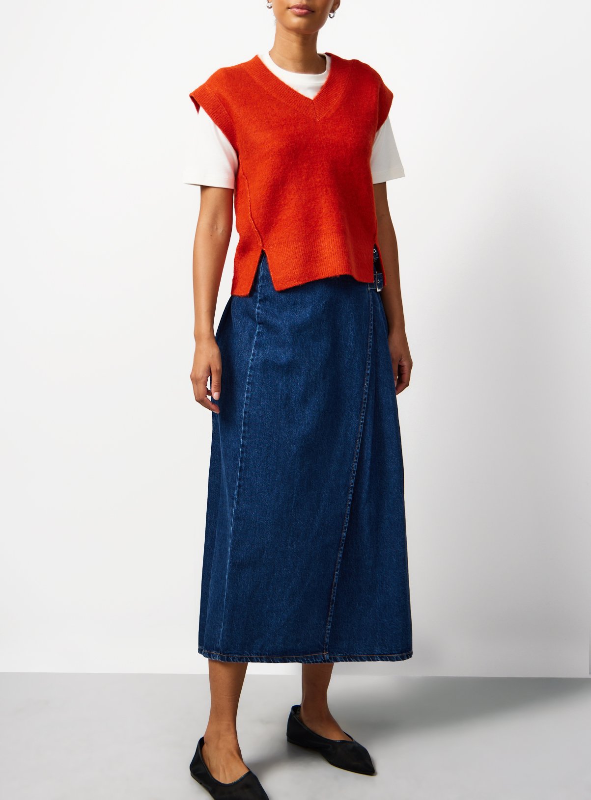 Orange V Neck Knitted Vest M - Image 2 thumbnail