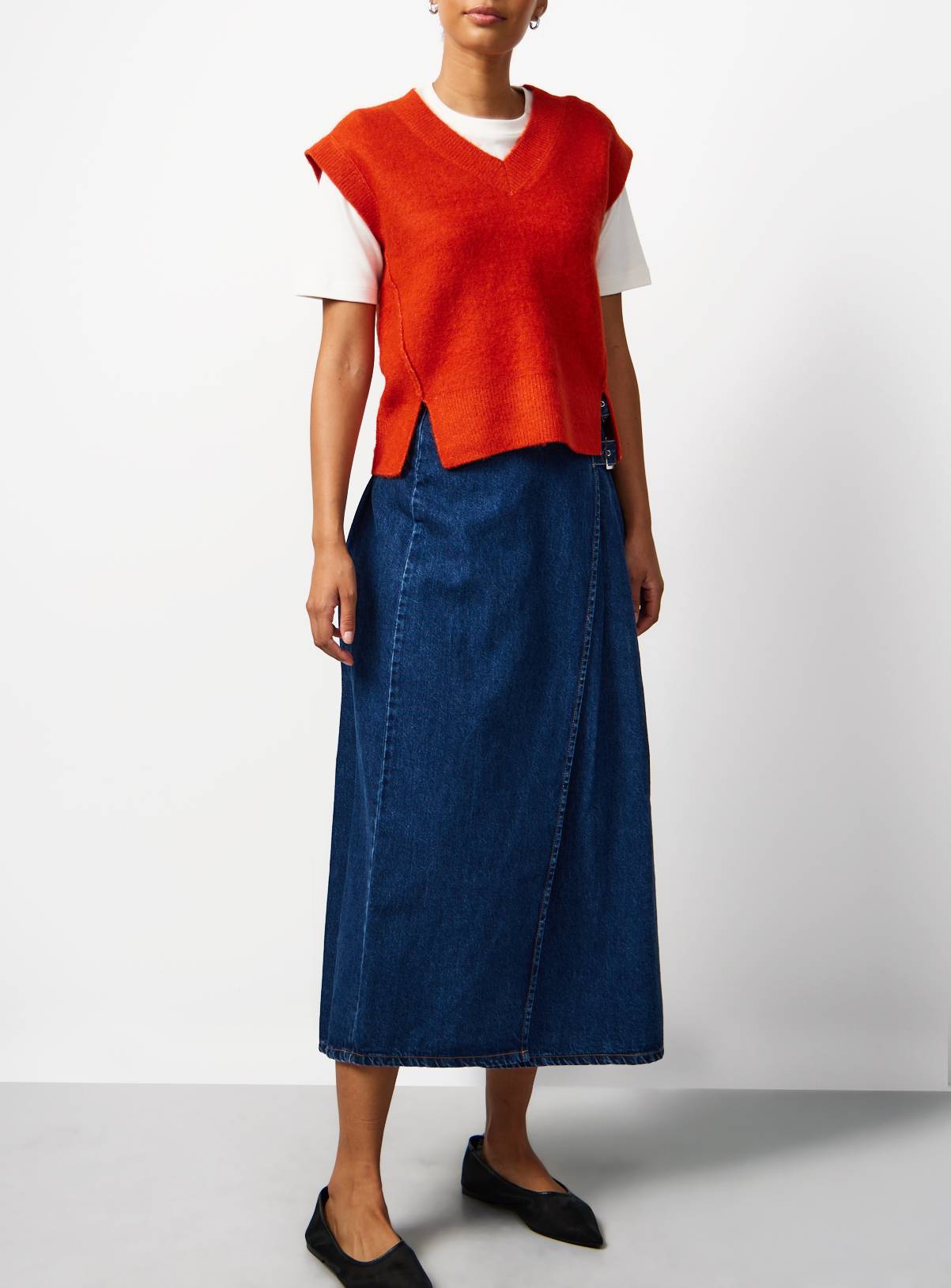 Orange V Neck Knitted Vest M - Image 2