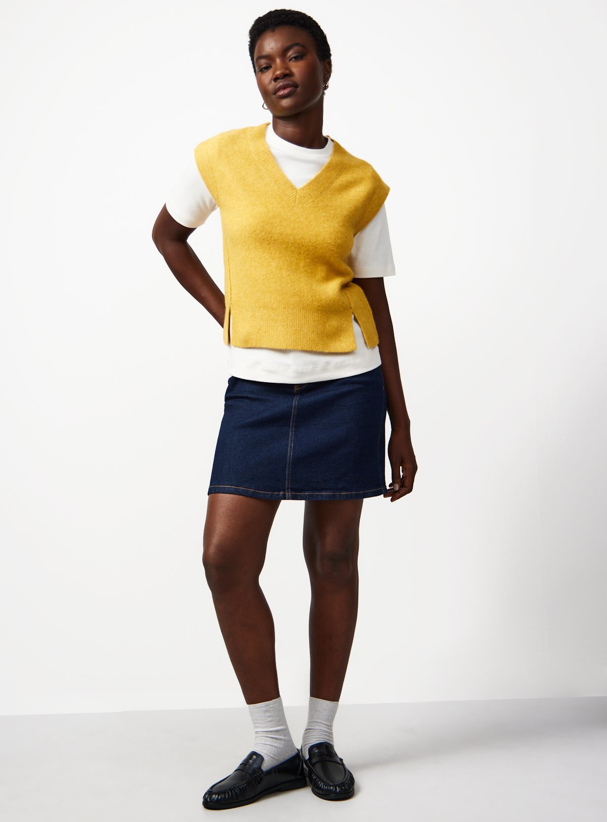 Yellow V Neck Knitted Vest XS - Image 2 thumbnail