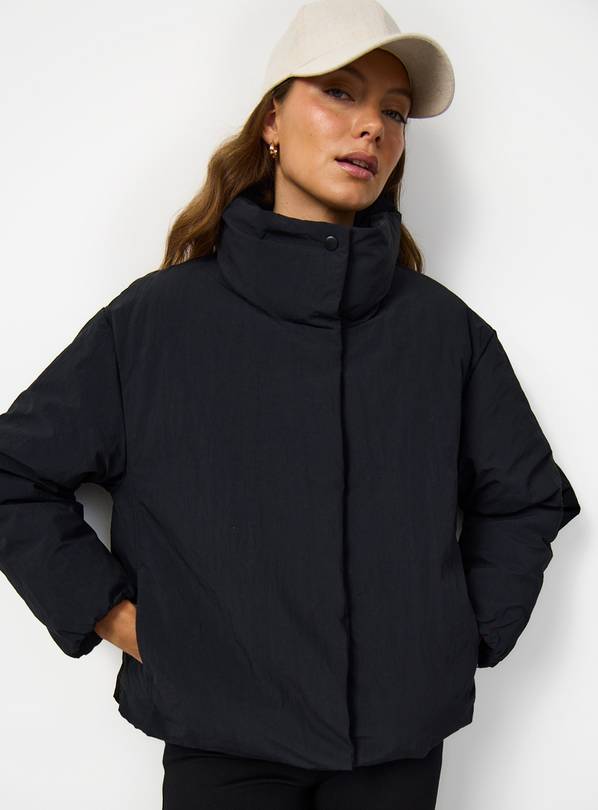 Black Funnel Neck Padded Puffer Coat L