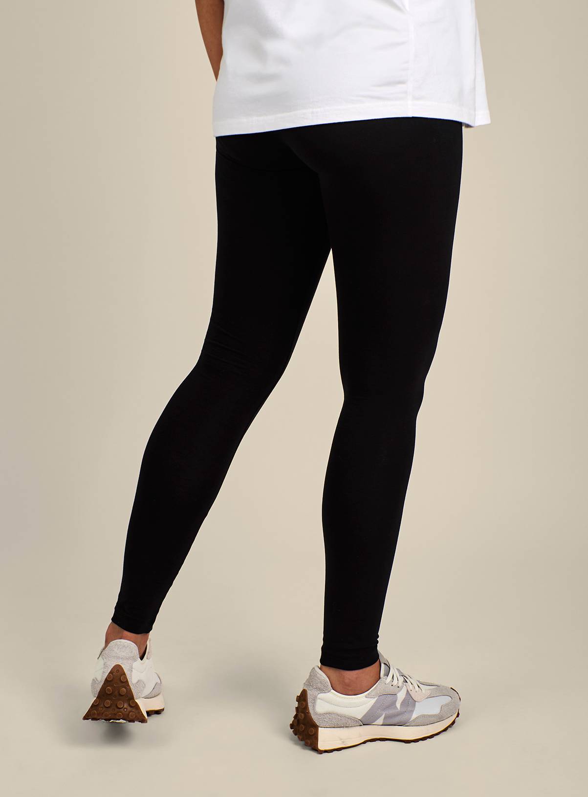 JOJO MAMAN BÉBÉ Maternity Cotton Rich Leggings Black 18 - Image 2