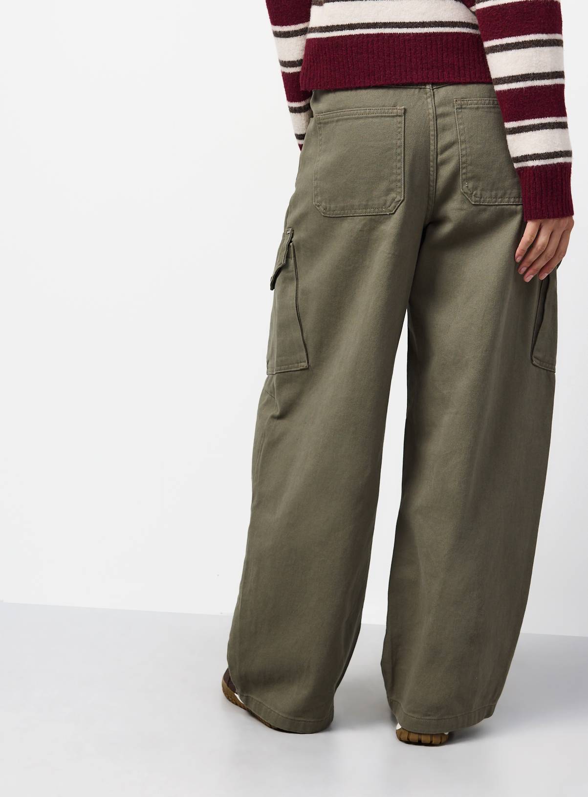 Khaki Cargo Pocket Relaxed Barrel Jeans 20L - Image 4