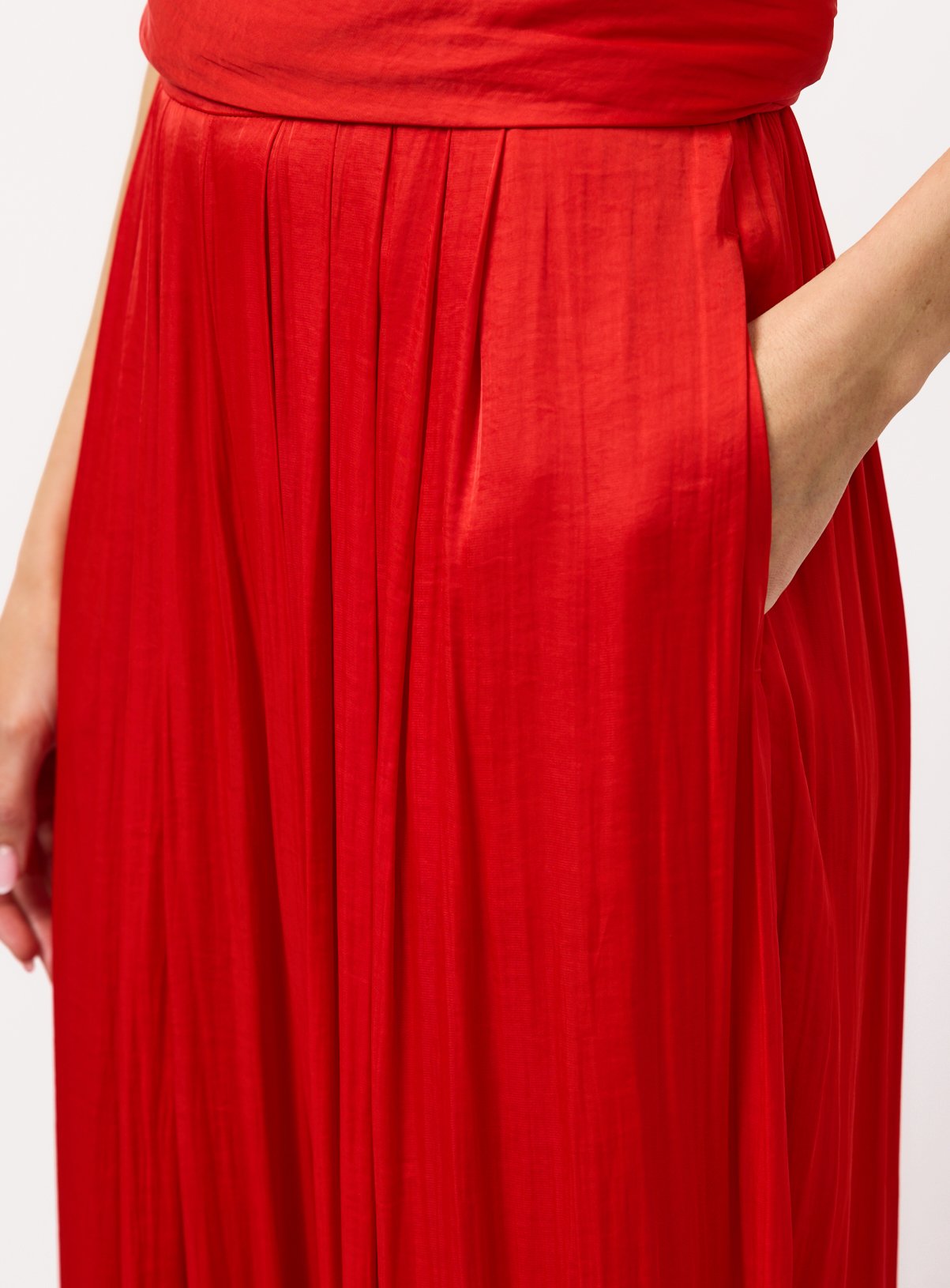Red Satin Balloon Leg Co-ord Trousers 18 - Image 3 thumbnail