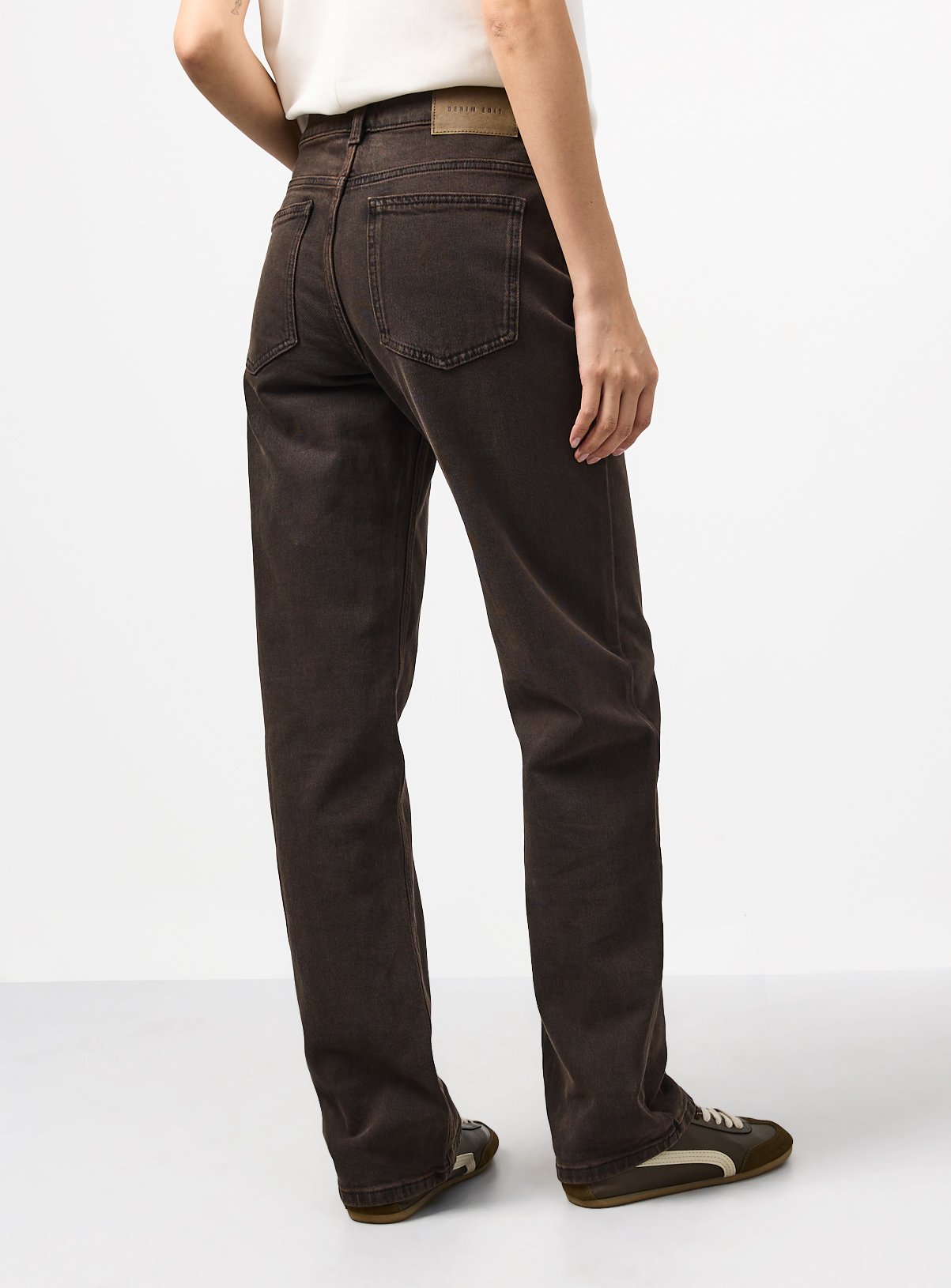 Brown Relaxed Straight Barrel Jeans 20L - Image 4 thumbnail
