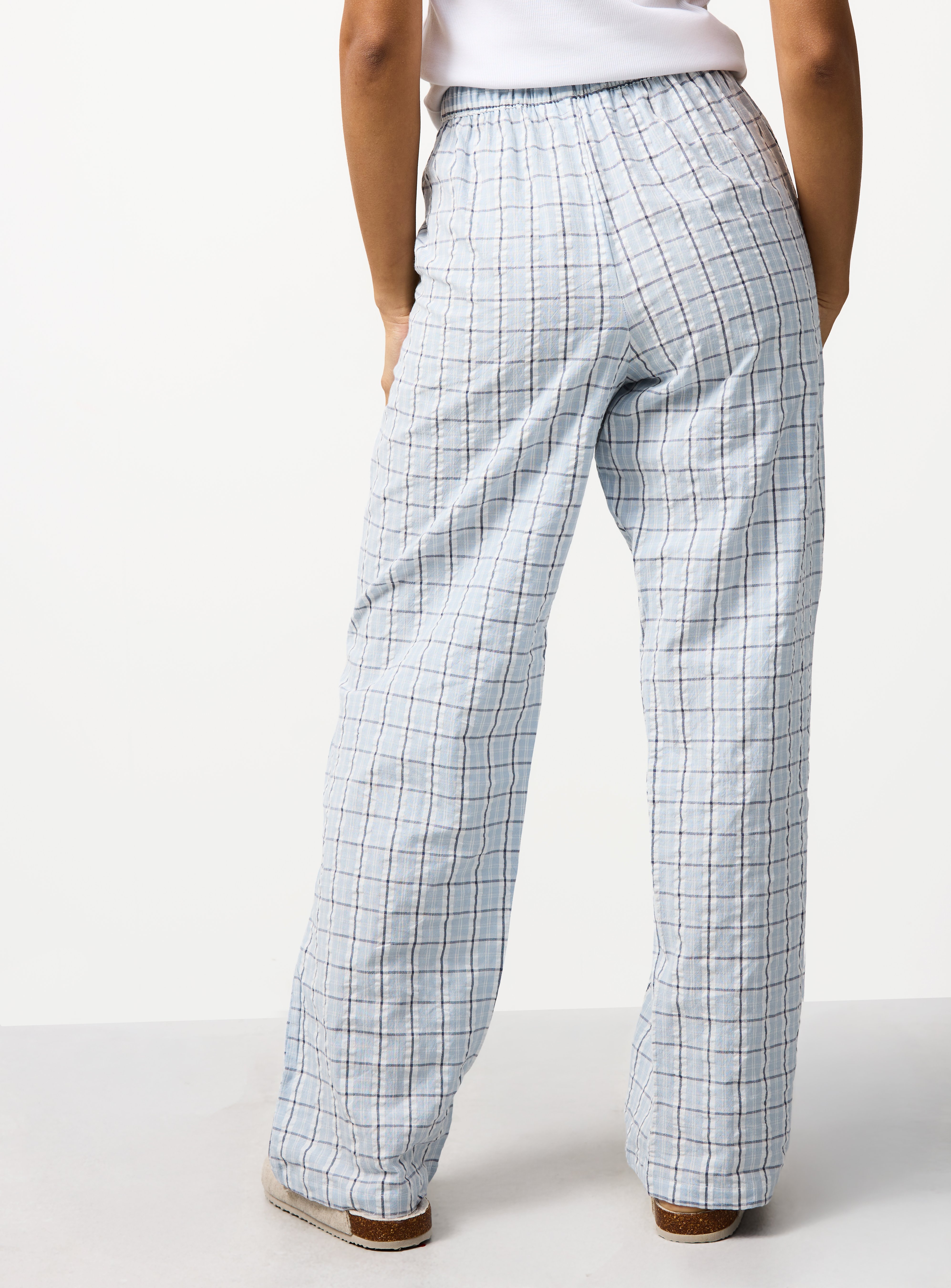 Light Blue Check Seersucker Pyjama Bottoms M - Image 4 thumbnail