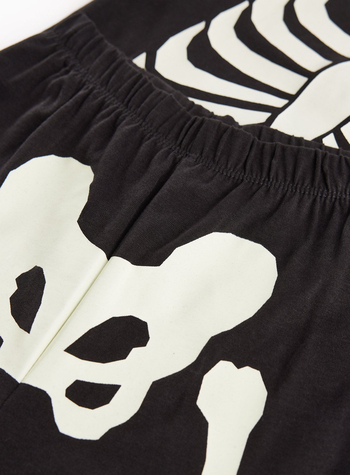 Halloween Skeleton Pyjamas 2-Piece Set 8-9 years - Image 2 thumbnail