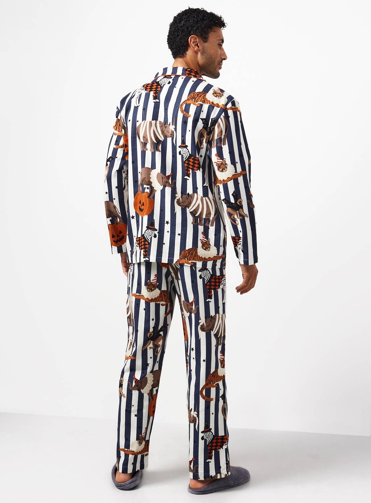 Family Matching Halloween Black Stripe Circus Print Traditional Pyjamas XL - Image 4