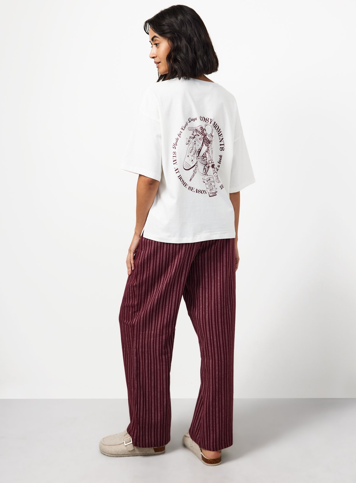 Cream Charm Pyjama Set S - Image 4 thumbnail