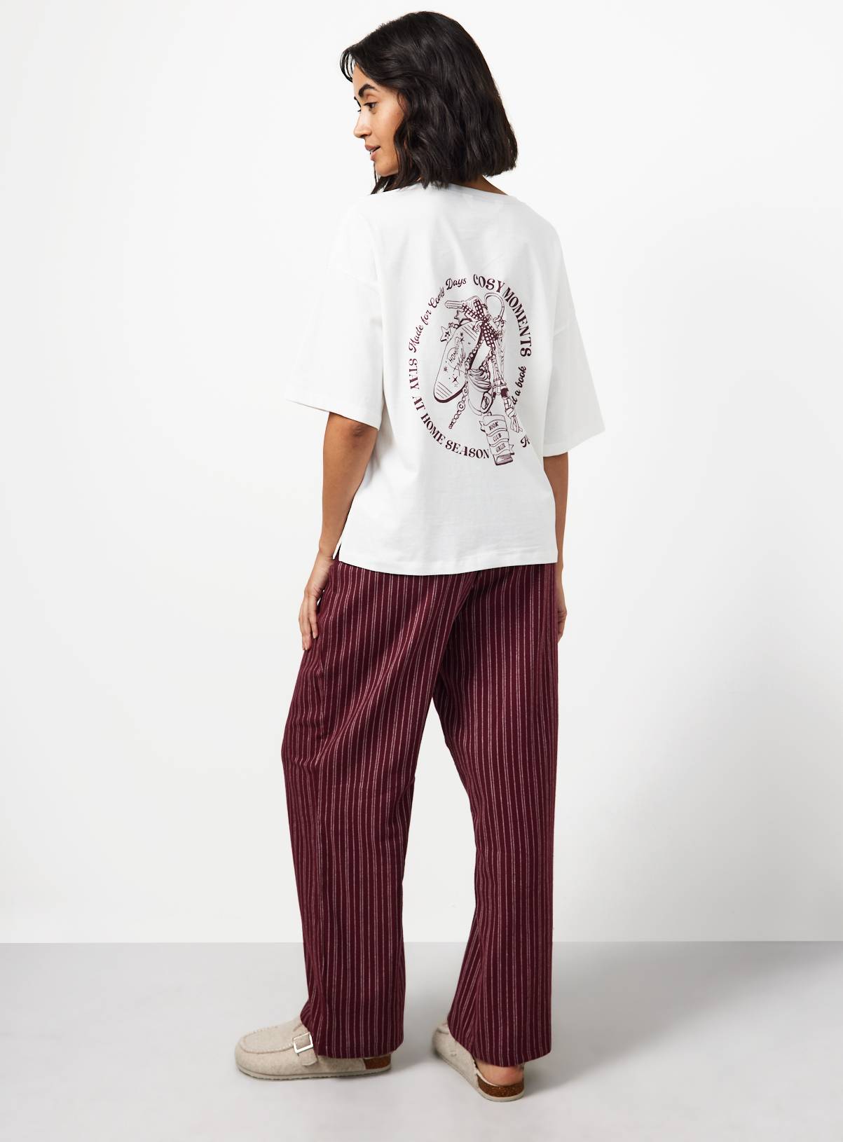 Cream Charm Pyjama Set S - Image 4