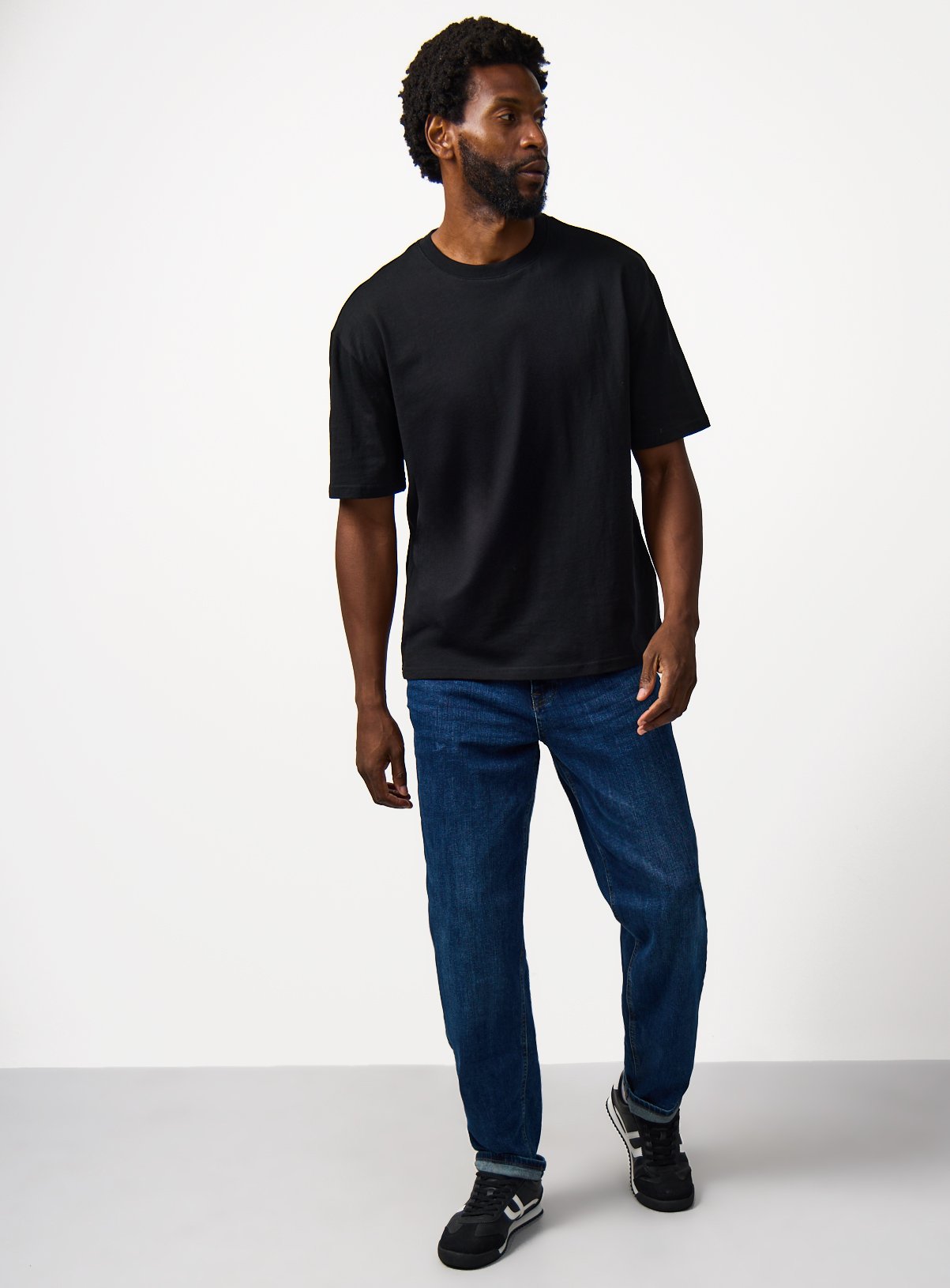 Black Relaxed Fit Dry Handle T-Shirt M - Image 2 thumbnail