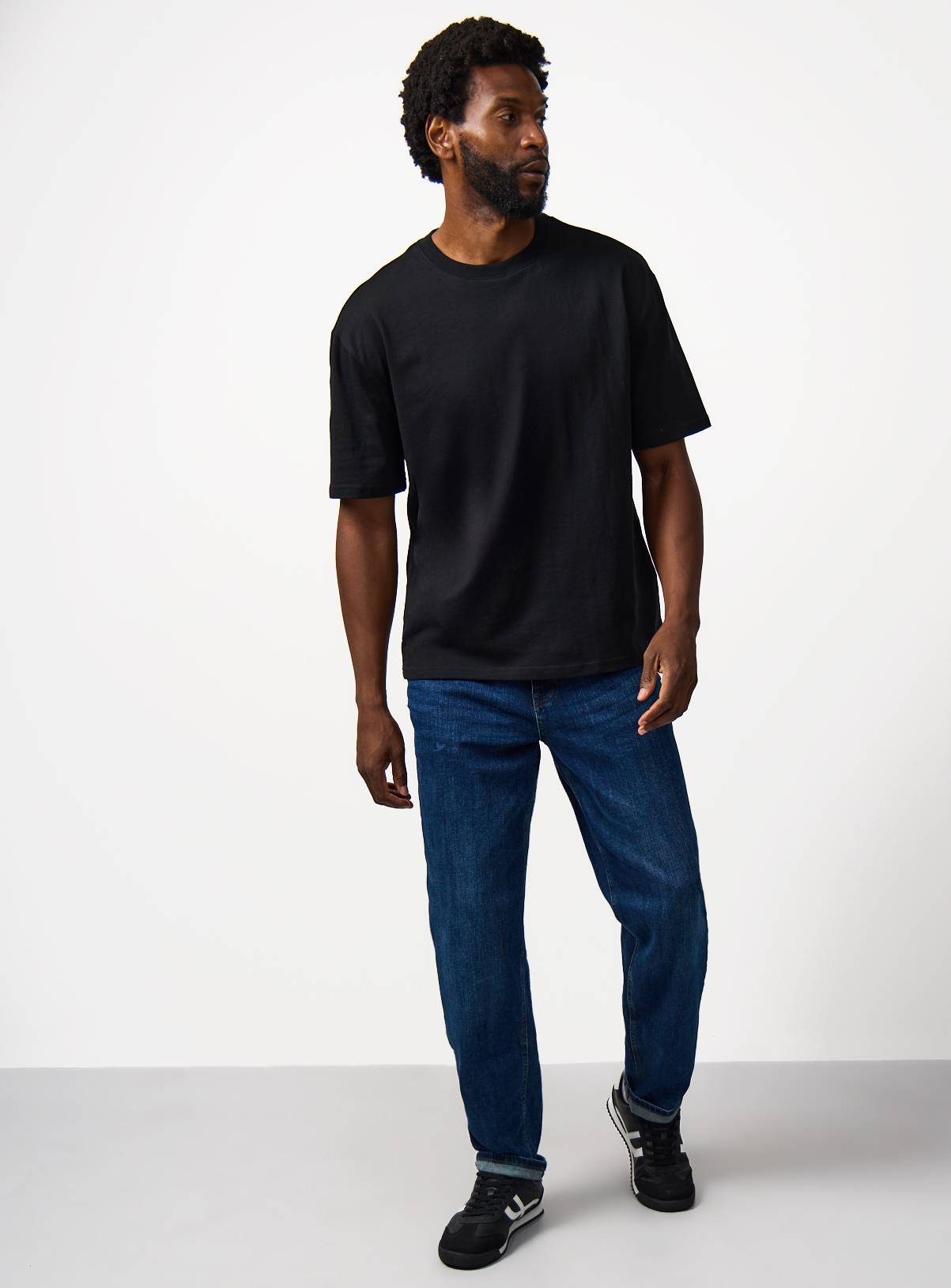 Black Relaxed Fit Dry Handle T-Shirt M - Image 2