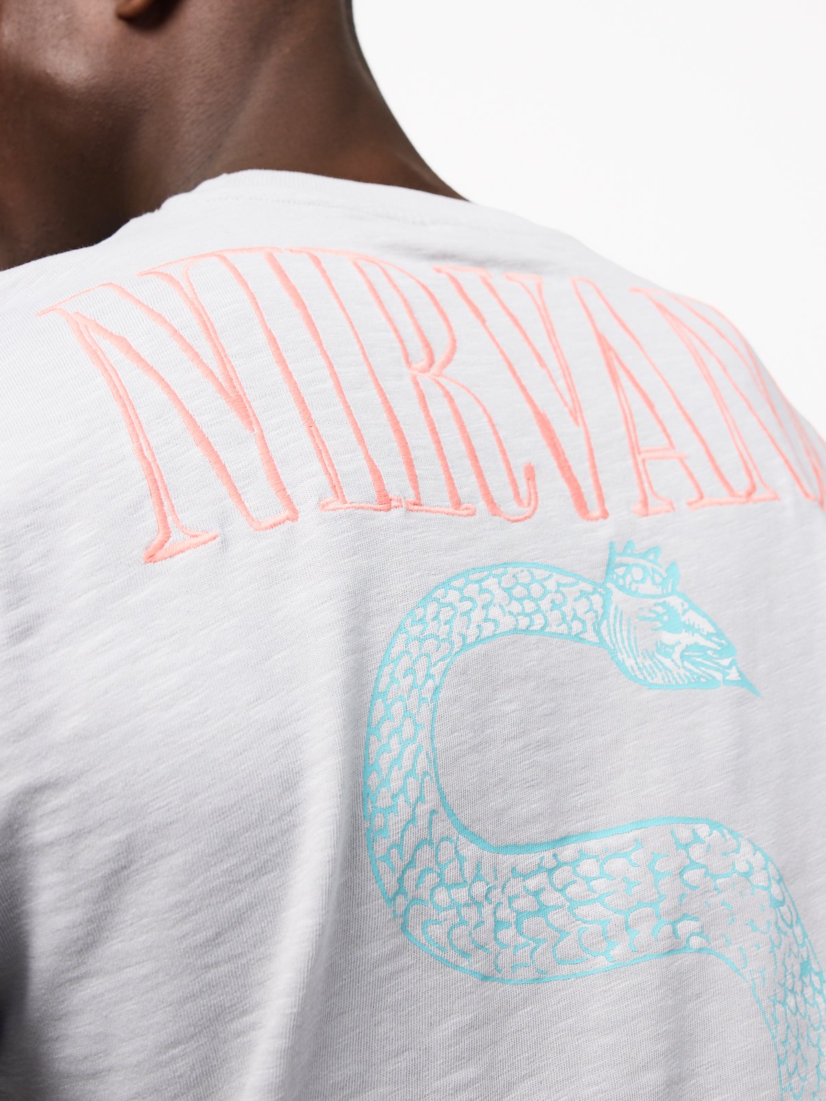Official Nirvana Serve The Servants Band T-Shirt XL - Image 6 thumbnail
