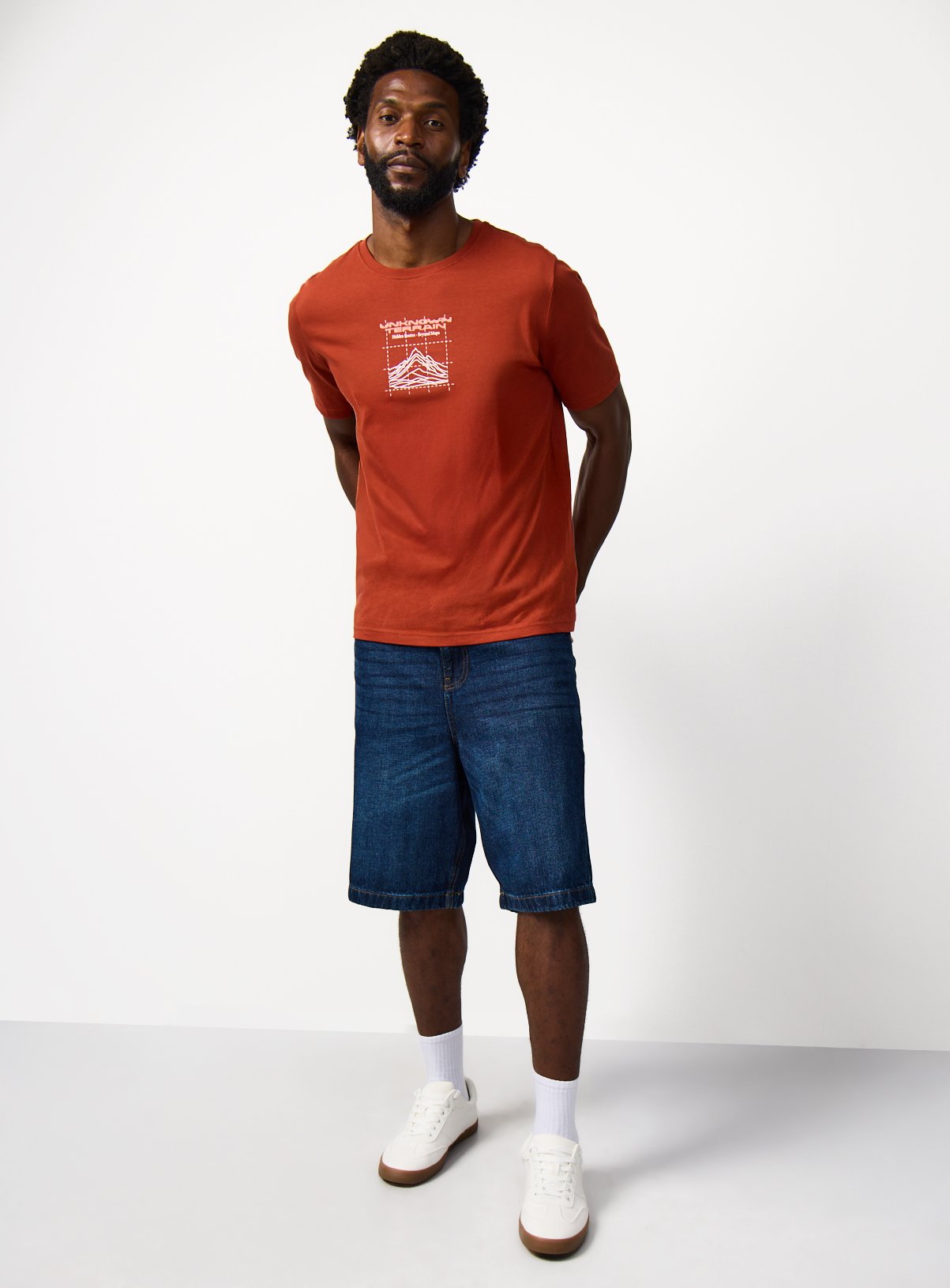 Orange Terrain Graphic T-Shirt L - Image 6 thumbnail