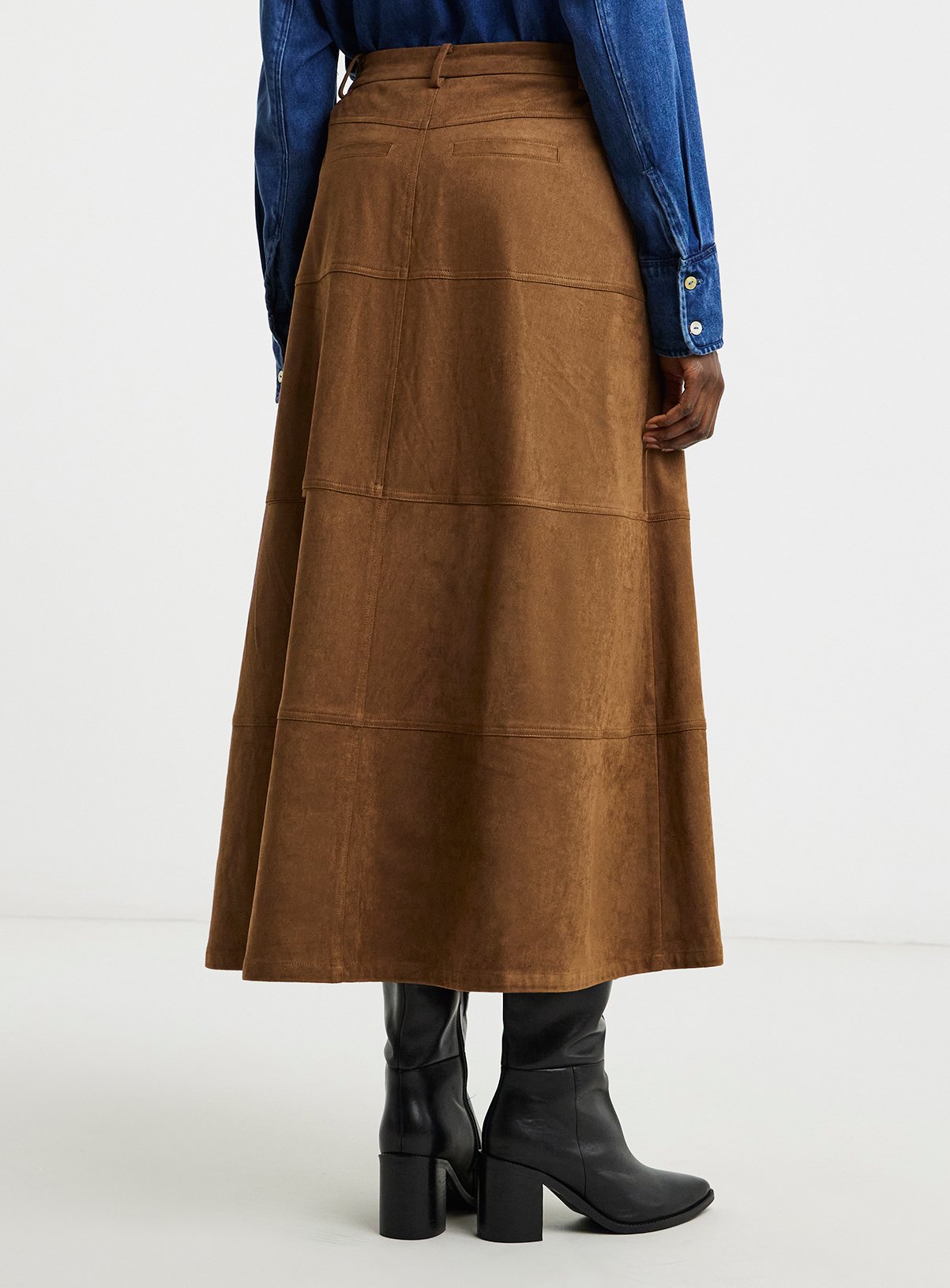 JD WILLIAMS Suedette Skirt 26 - Image 2 thumbnail