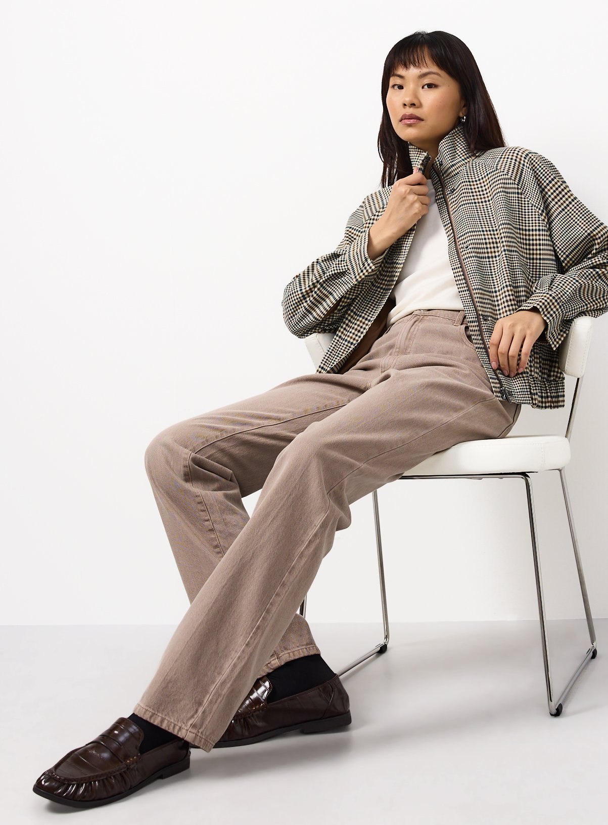 Taupe Straight Leg Jeans 10L - Image 2 thumbnail