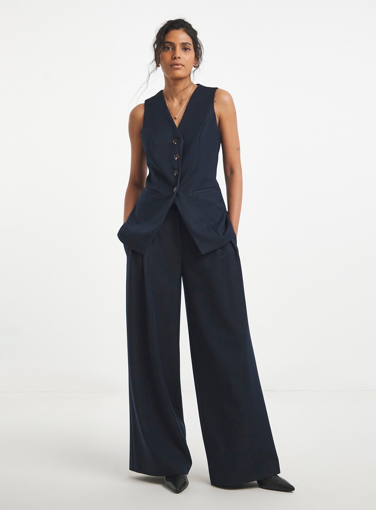 SIMPLY BE Chambray Look Waistcoat 32 - Image 3 thumbnail