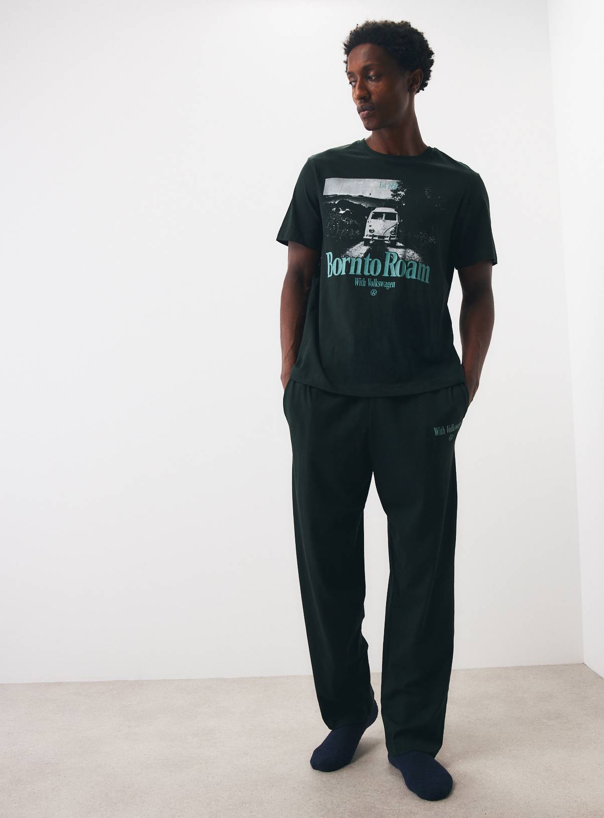 Volkswagen Pyjama Top & Bottom 2-Piece Set L - Image 1